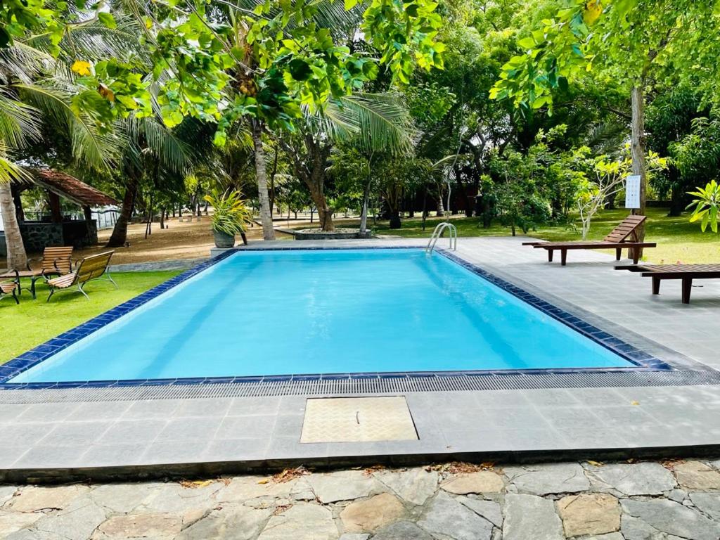 Bungalow - Water Front  photo 1