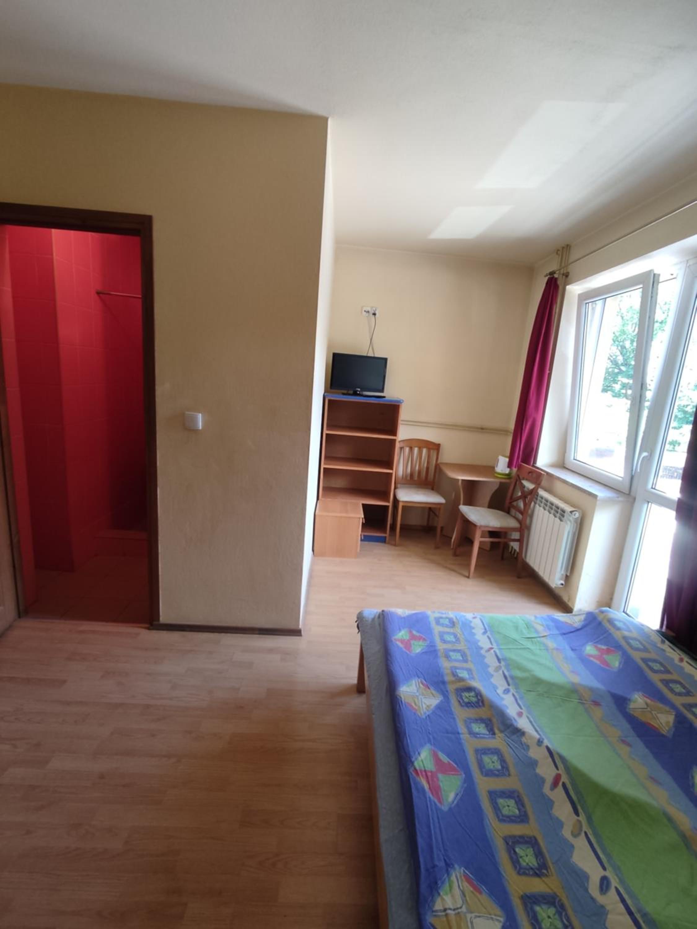 Double Room with Private Bathroom - Photo 1