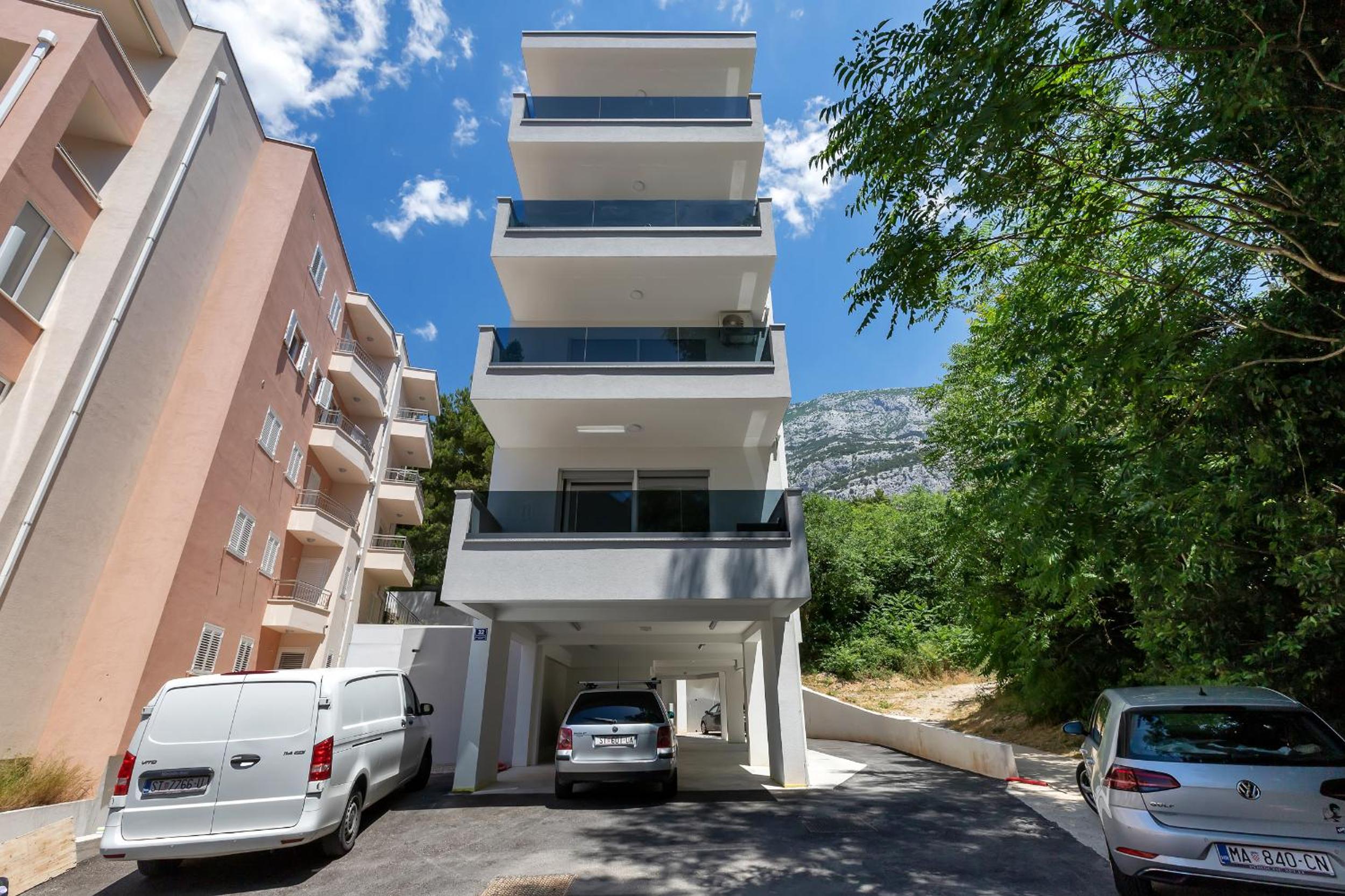 Superior Apartment