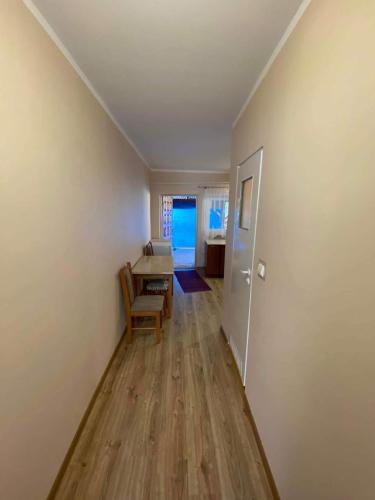 One-Bedroom Apartment - Photo 18