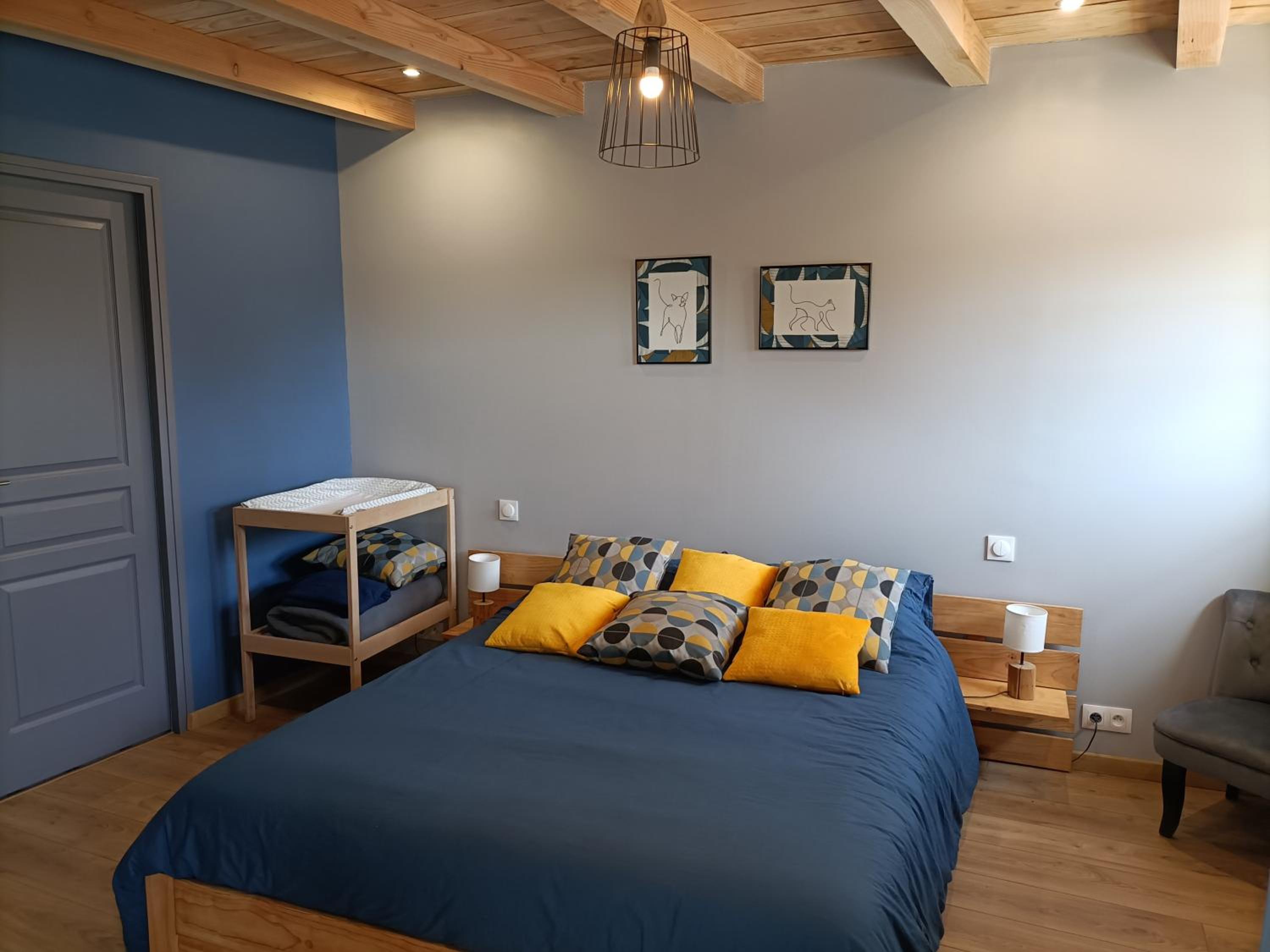 Double Room with Private Bathroom photo 2