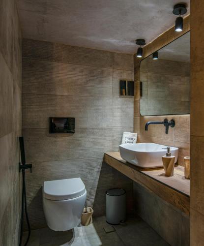 One-Bedroom House photo 1