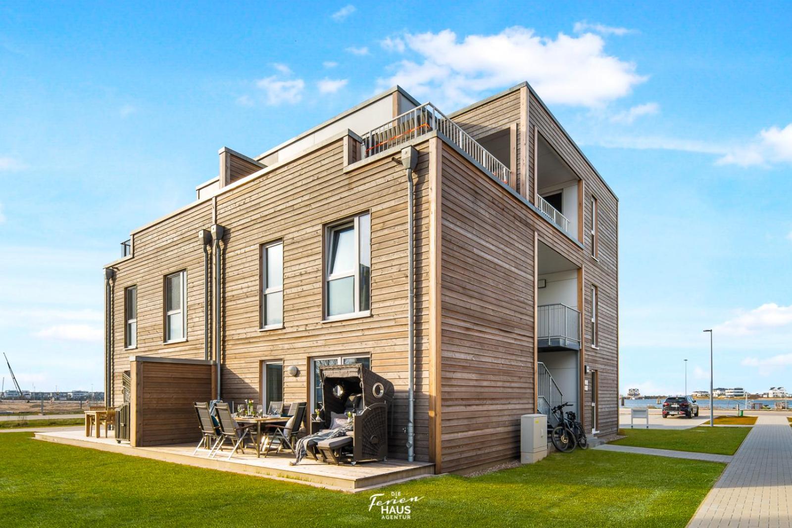 Apartment with Sea View photo 1