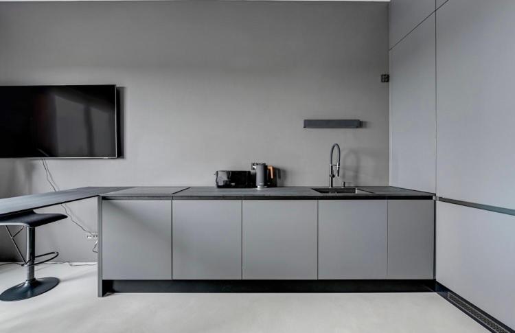 One-Bedroom Apartment - Photo 15