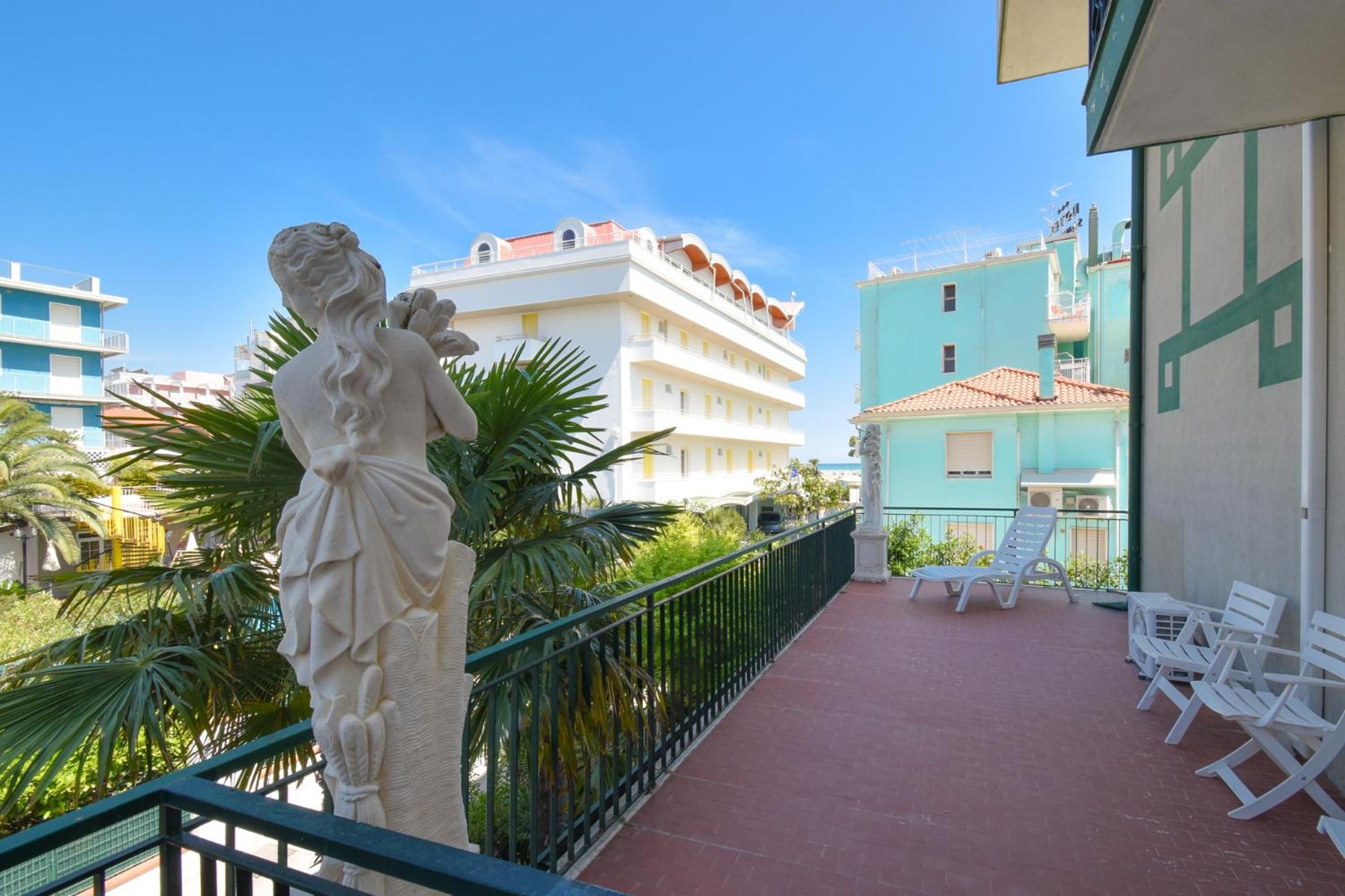 Triple Room with Balcony