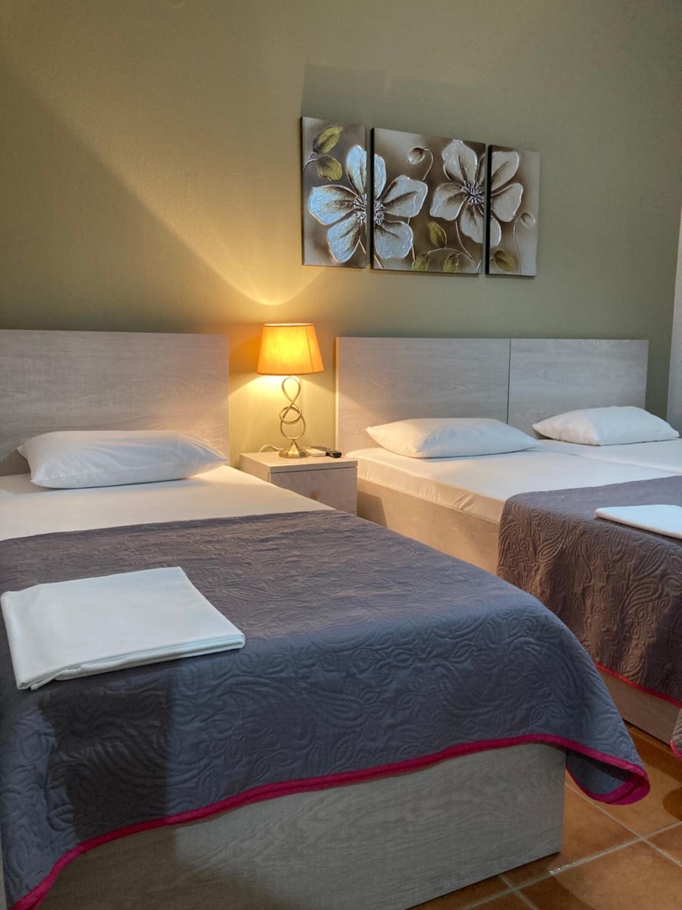 Triple Room photo 2