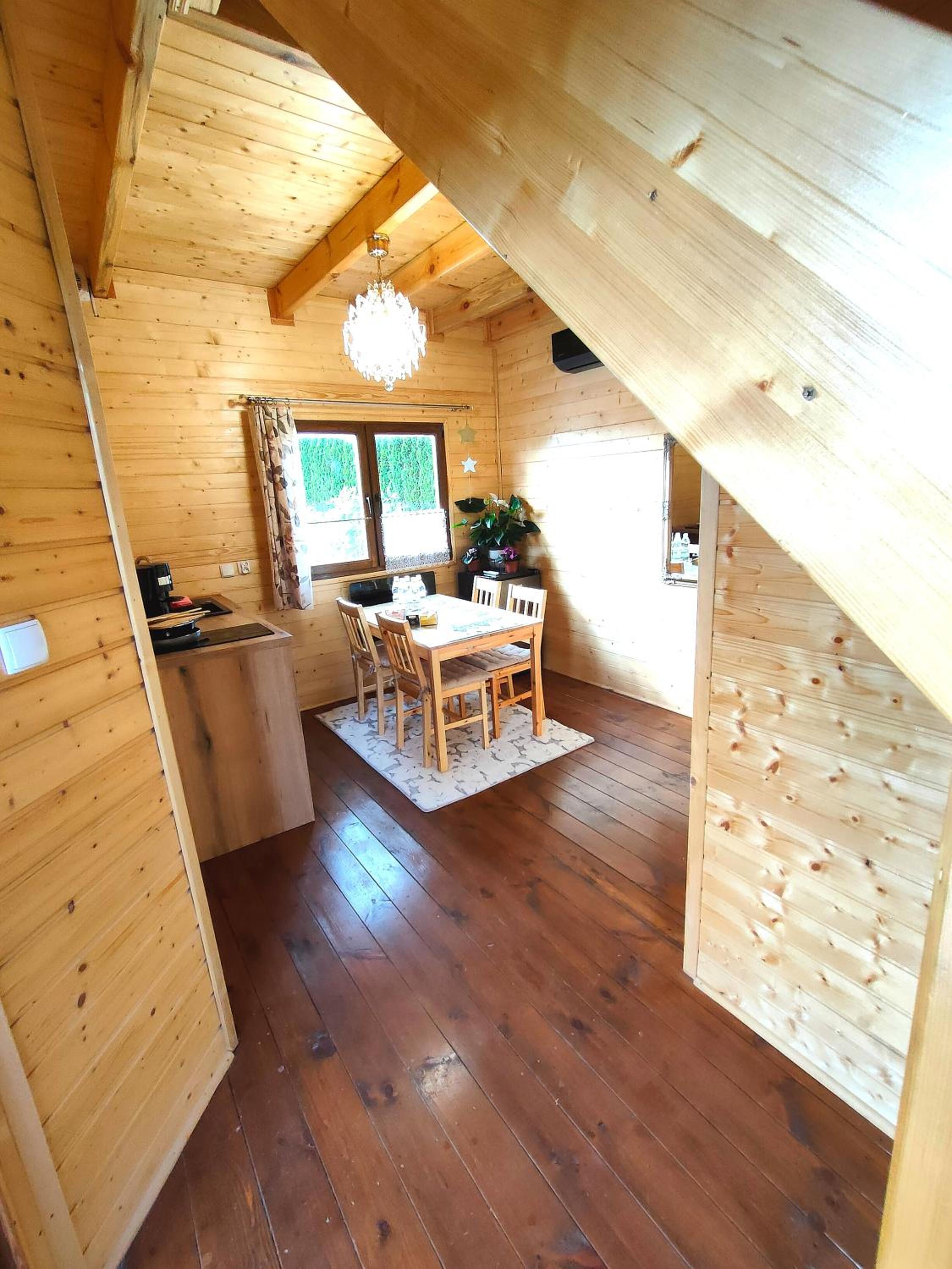 Three-Bedroom Chalet - Photo 3