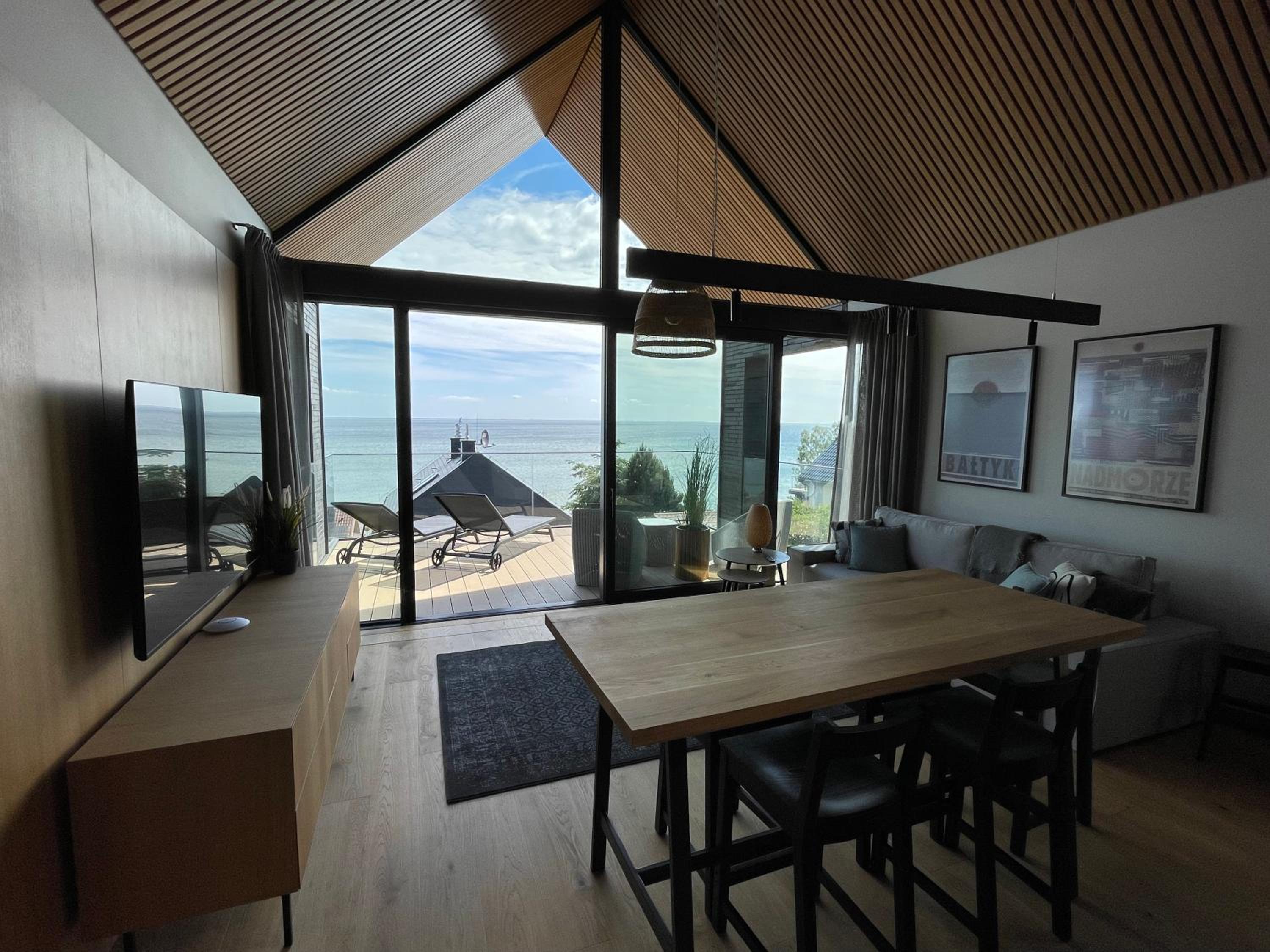Apartment with Sea View