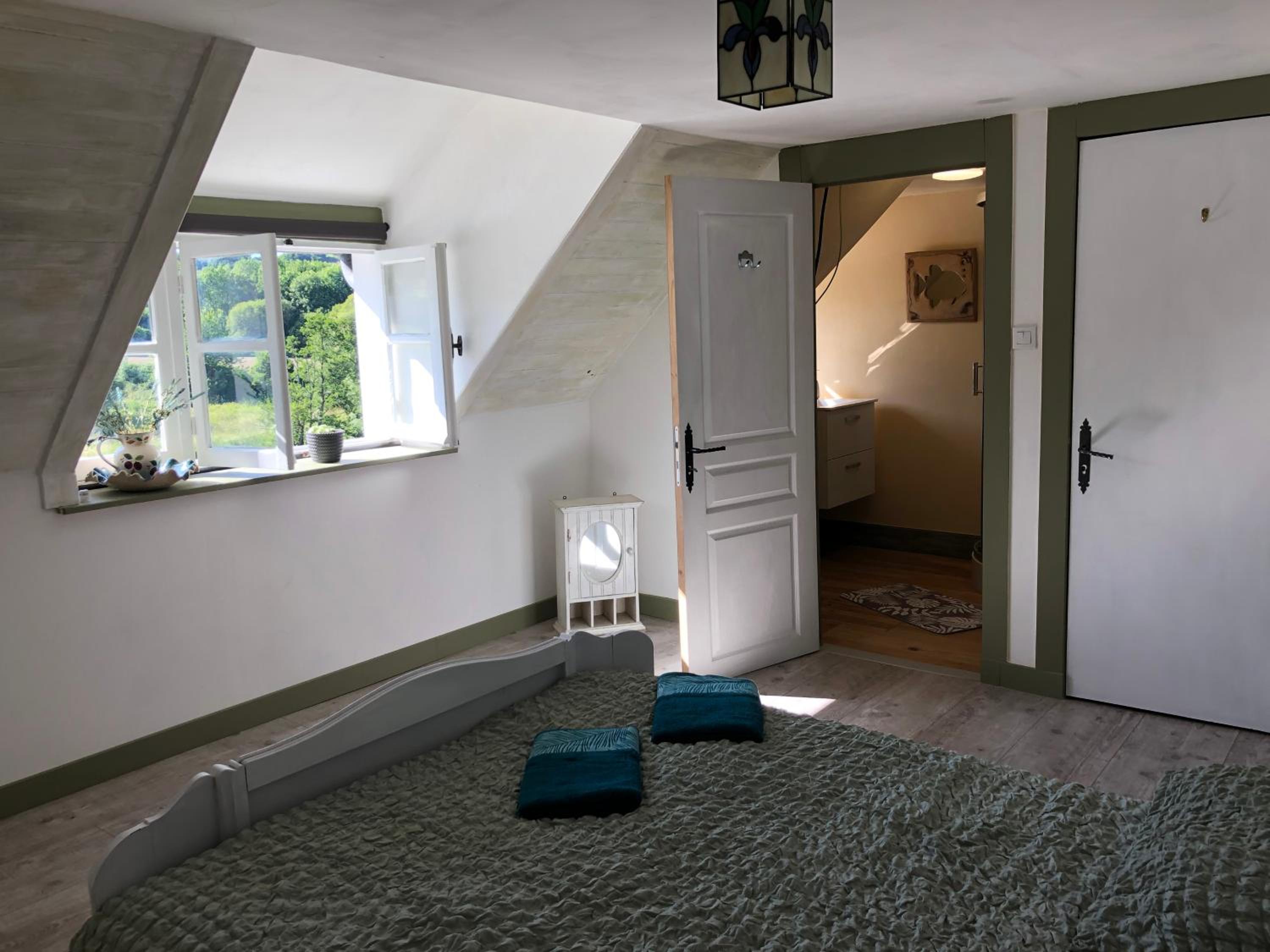 Double Room with Private Bathroom