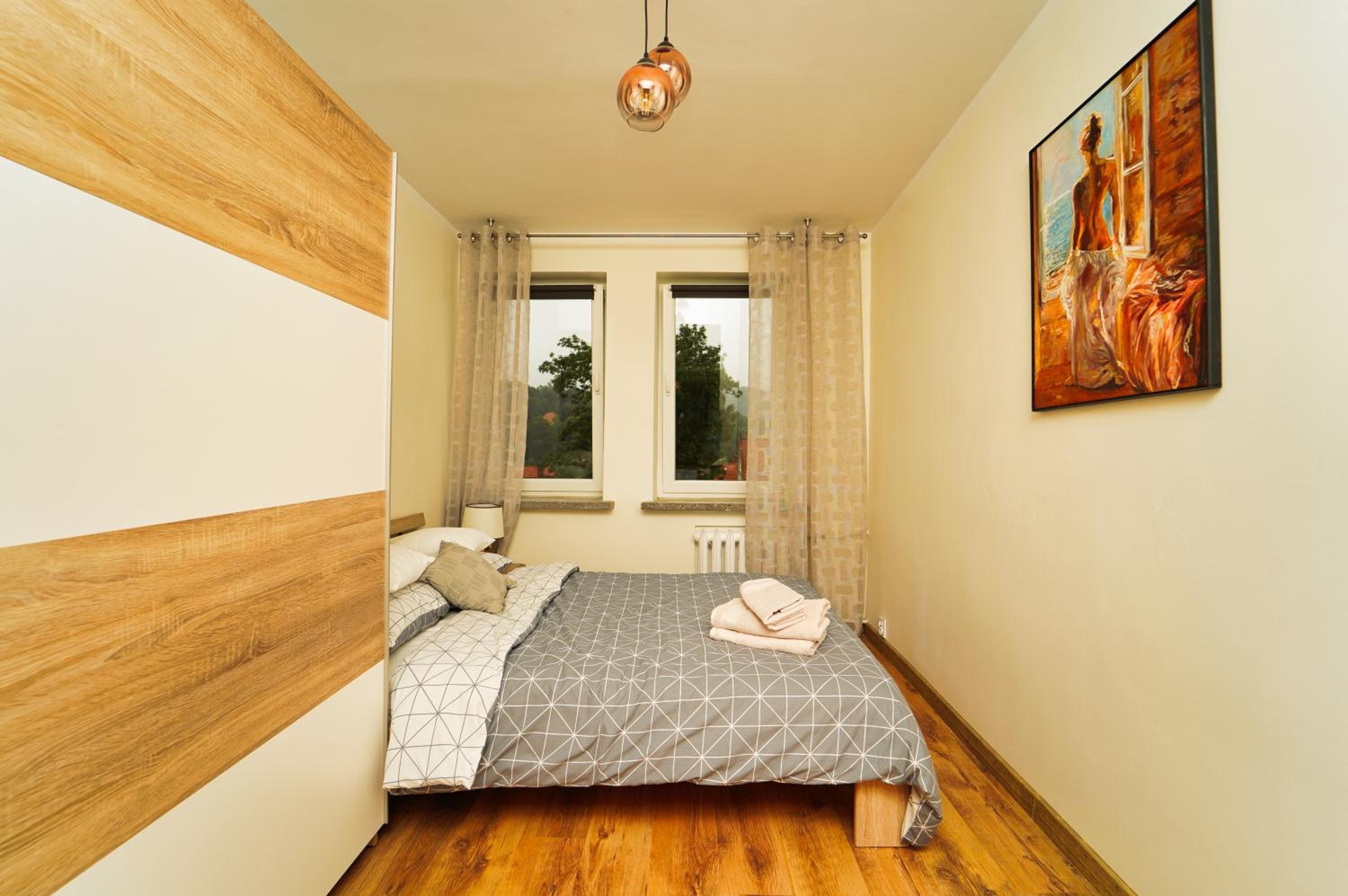 One-Bedroom Apartment photo 2