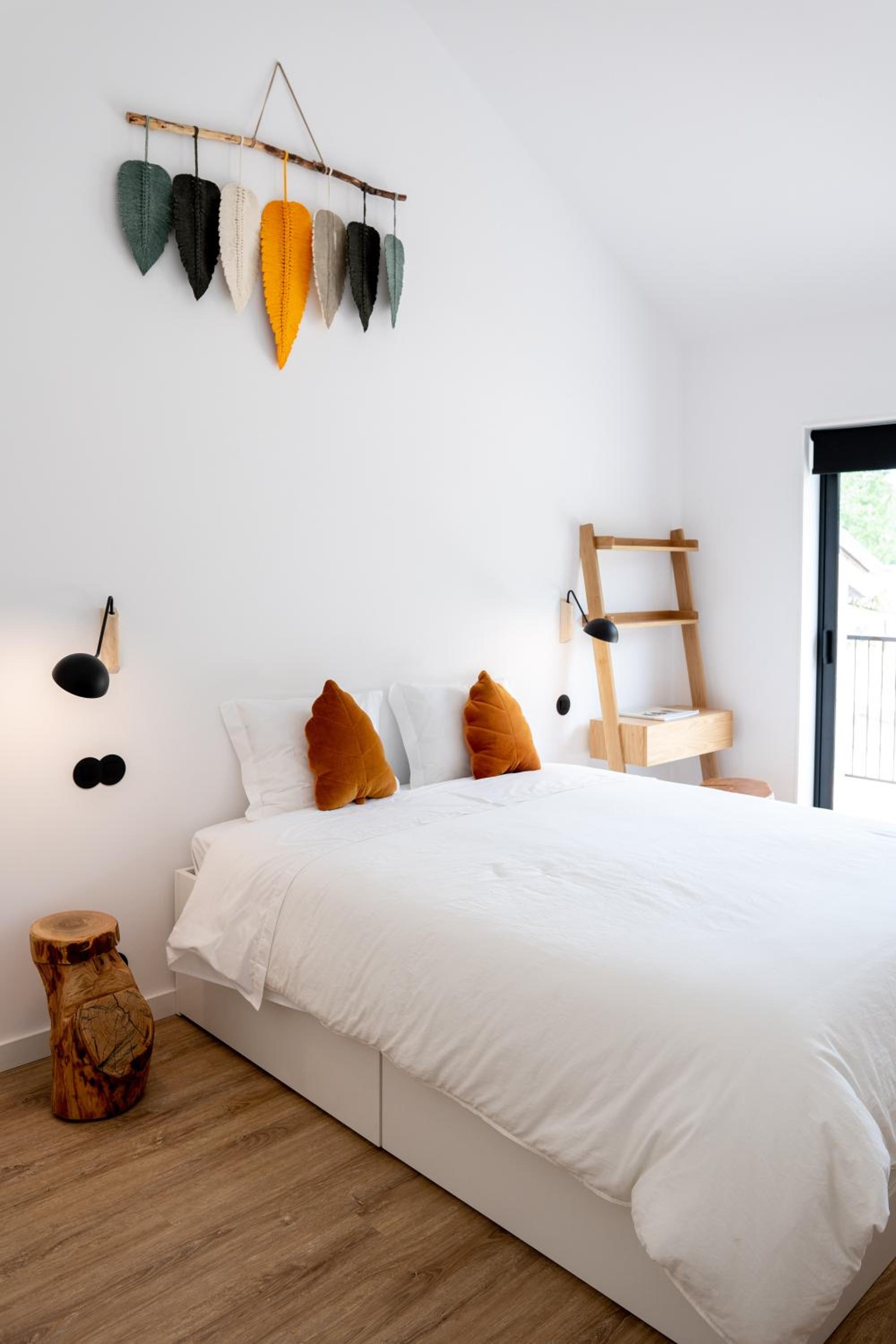 Two-Bedroom House - Photo 15