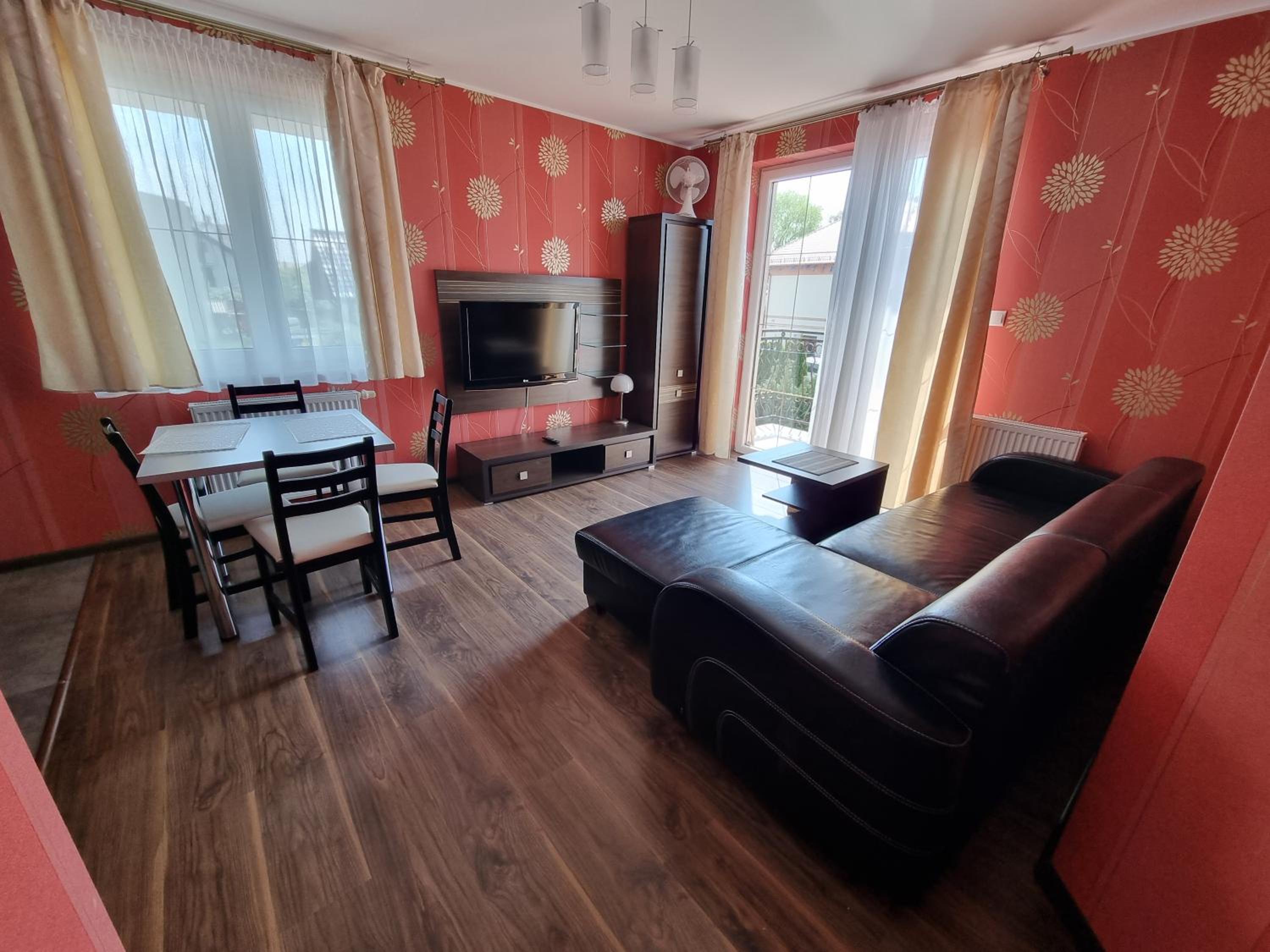 Apartment photo 1