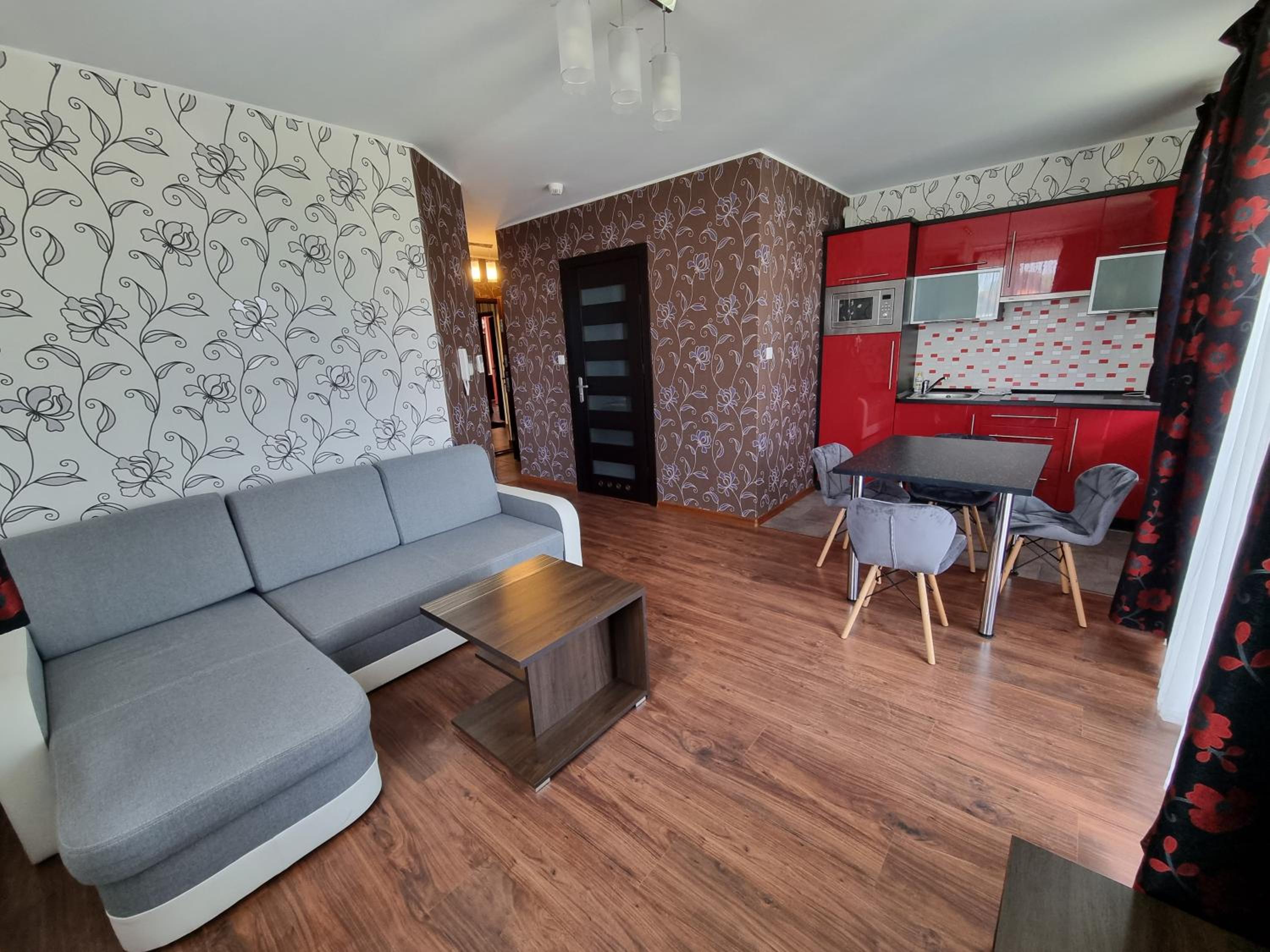 Apartment photo 1