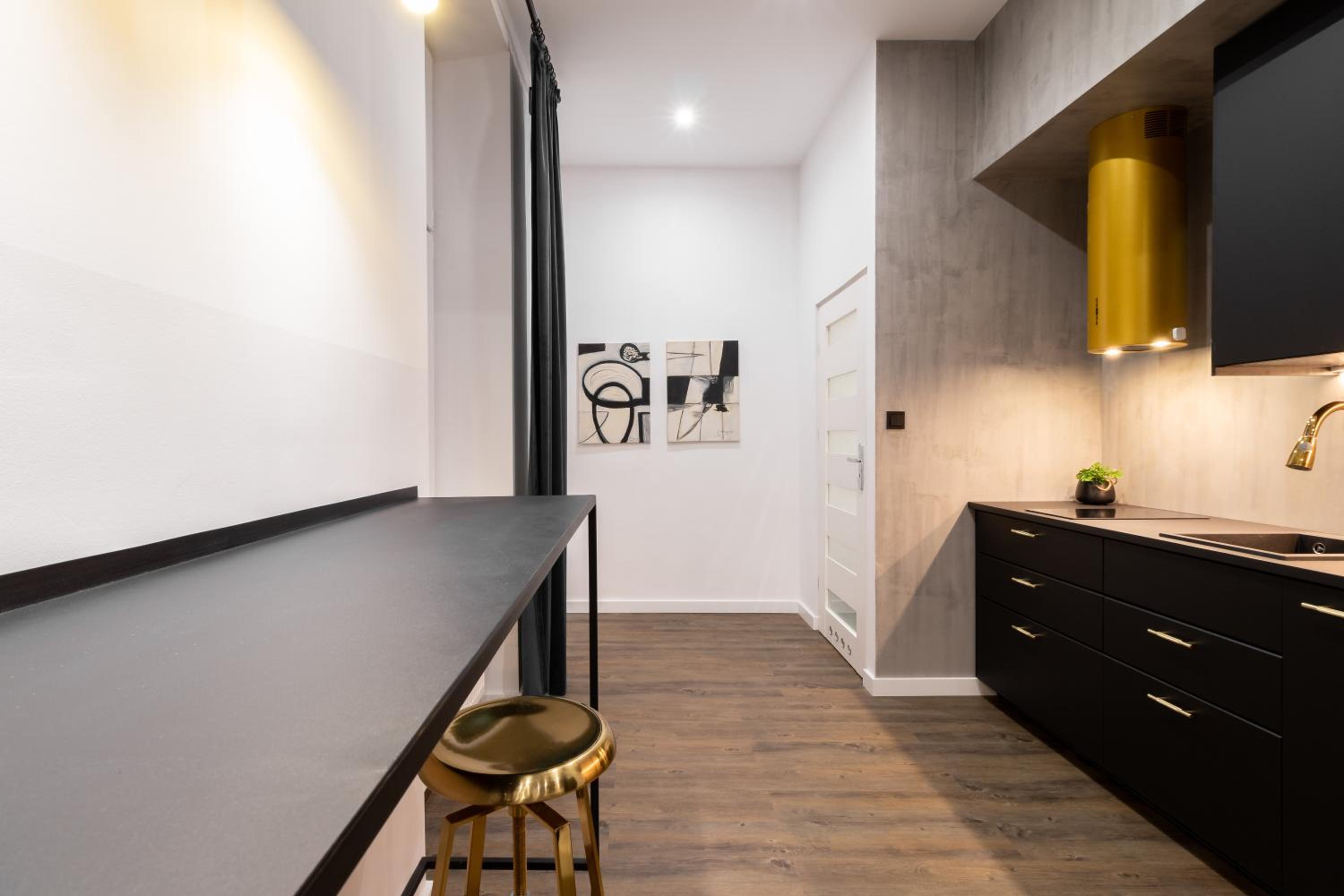 Apartment - Photo 5