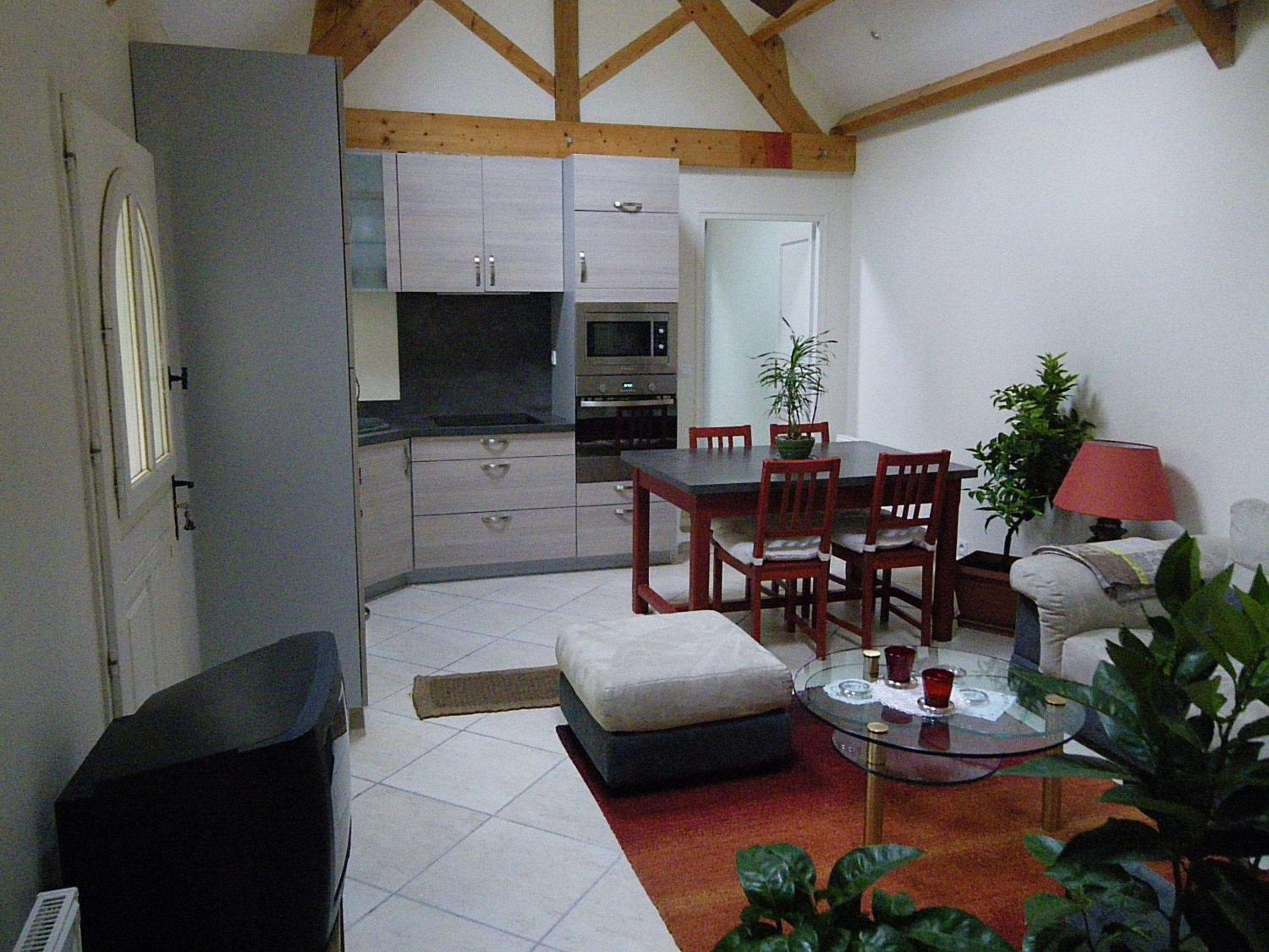 Two-Bedroom House photo 3
