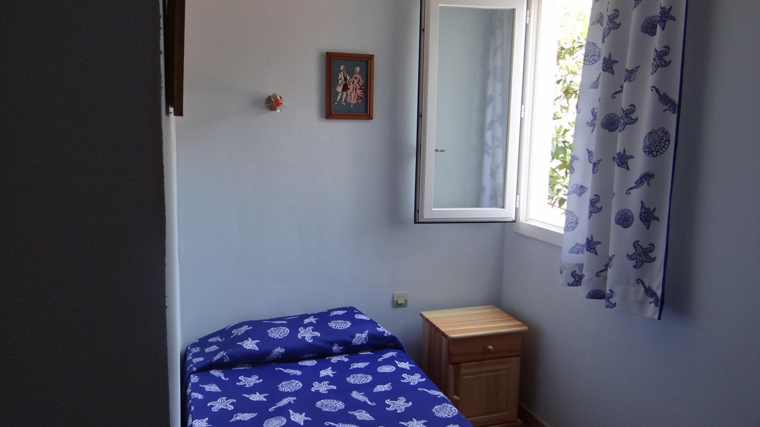 Two-Bedroom Apartment (3 Adults) photo 2
