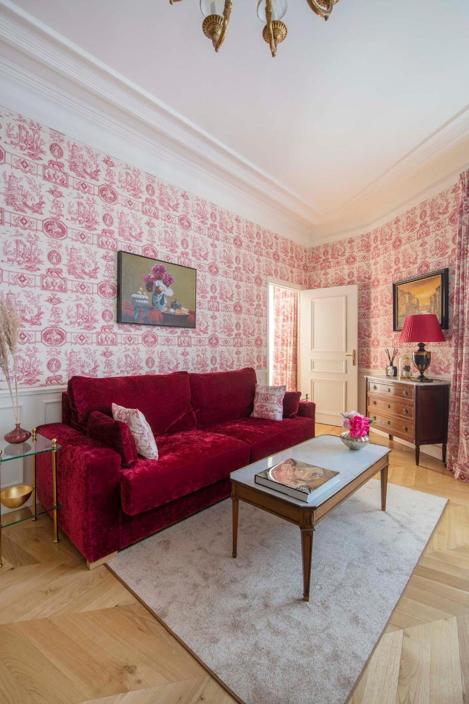 Apartment with Balcony