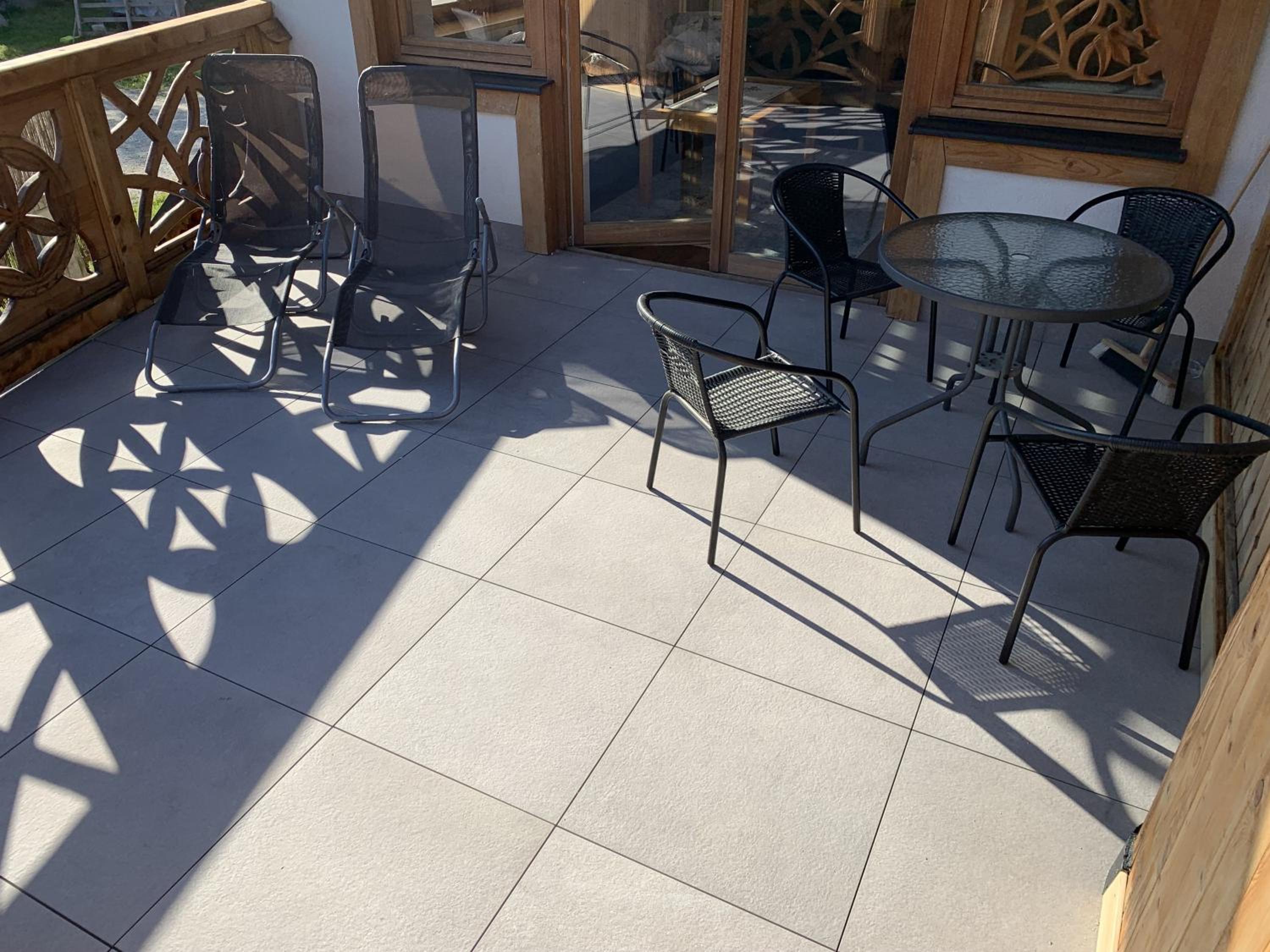 Apartment with Terrace