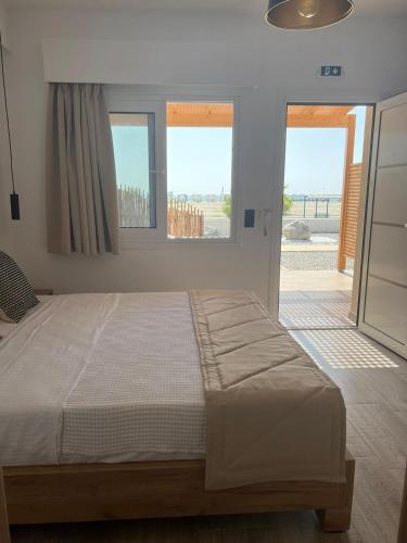 Superior Double or Twin Room with Sea View photo 2