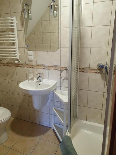 Double Room with Private Bathroom photo 3