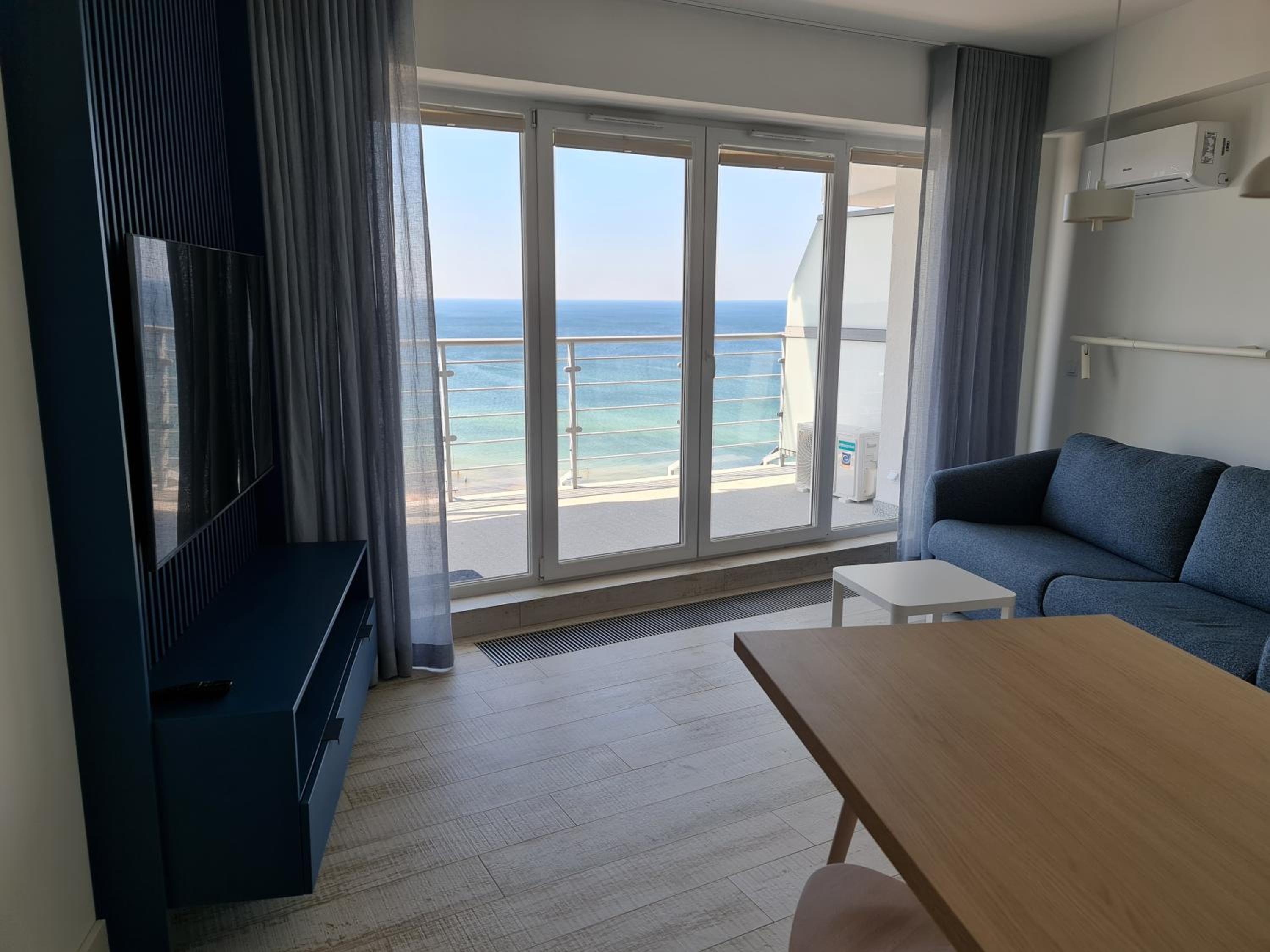 Apartment with Sea View photo 3