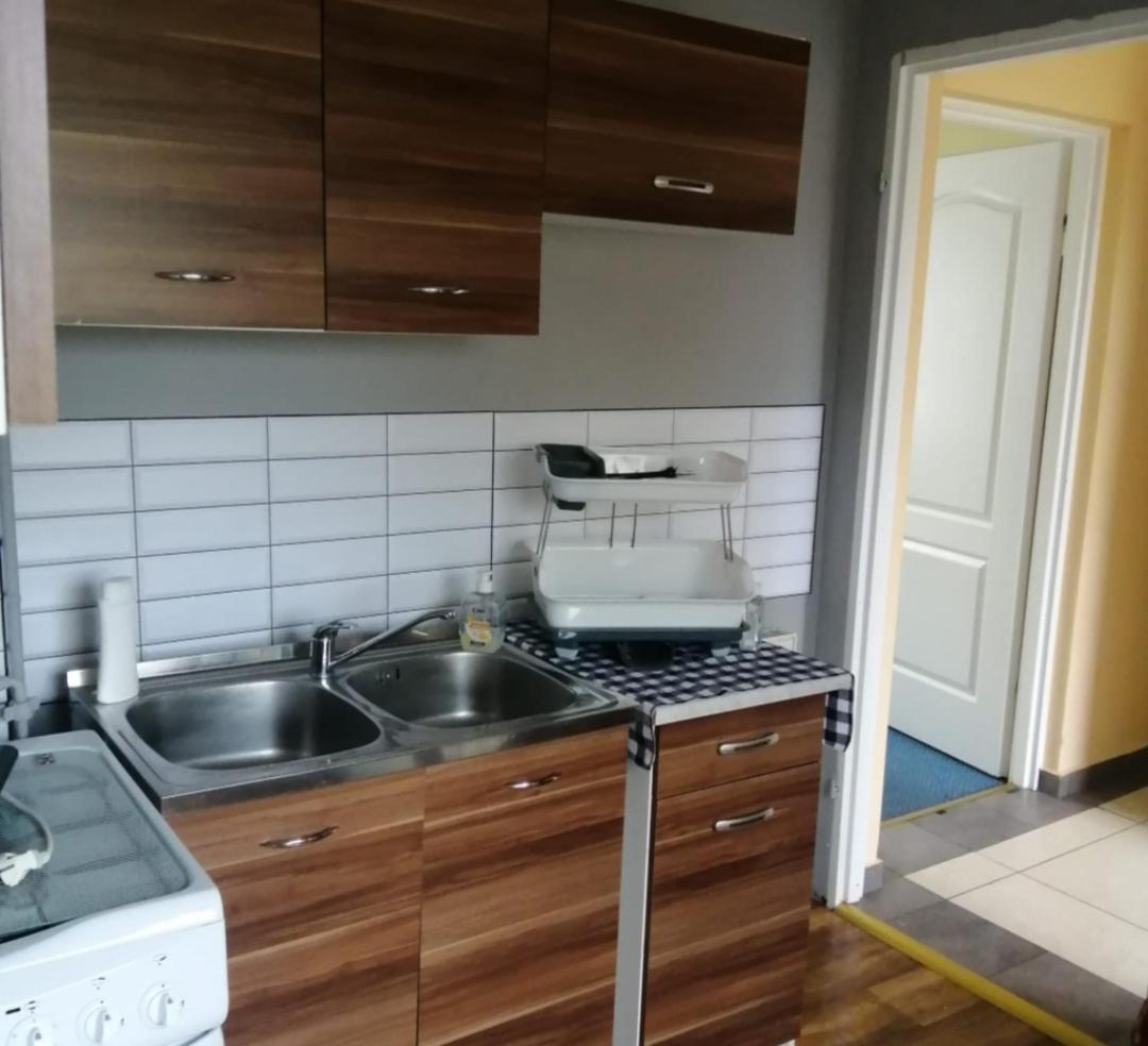 Three-Bedroom House - Photo 4