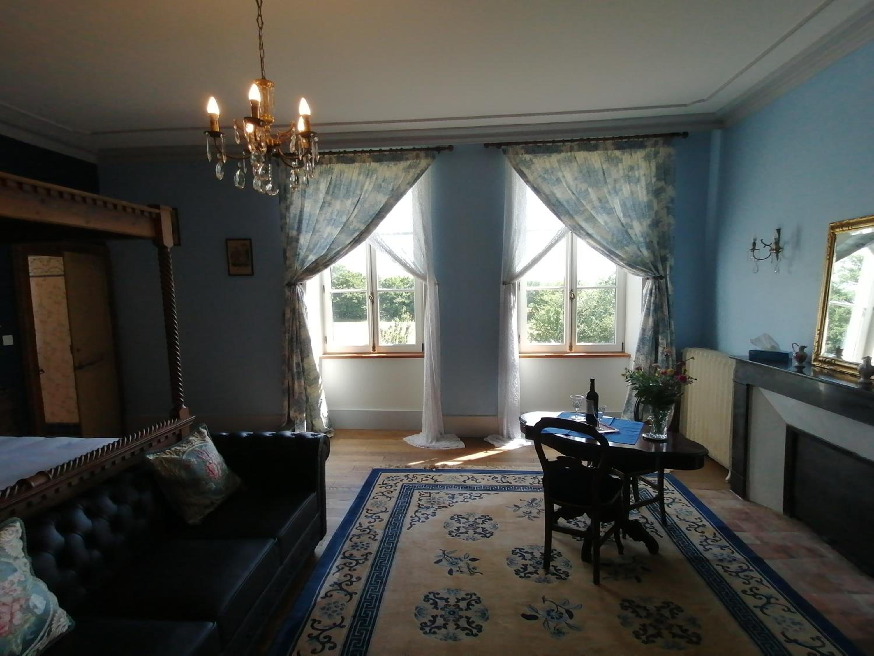 King Room with Mountain View
