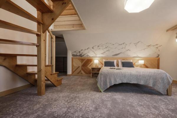 Deluxe Family Suite - Photo 4