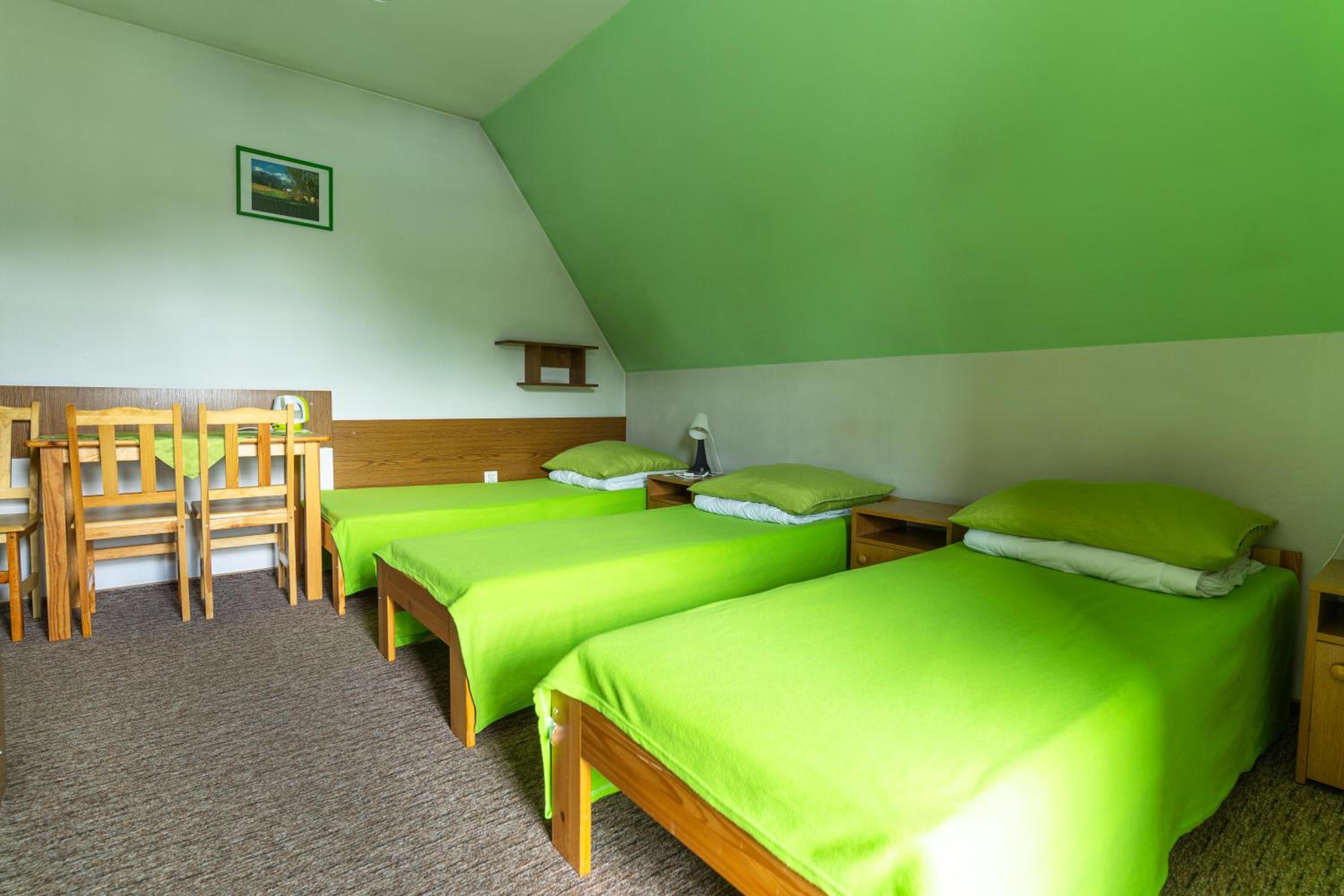 Triple Room with Private Bathroom - Photo 5