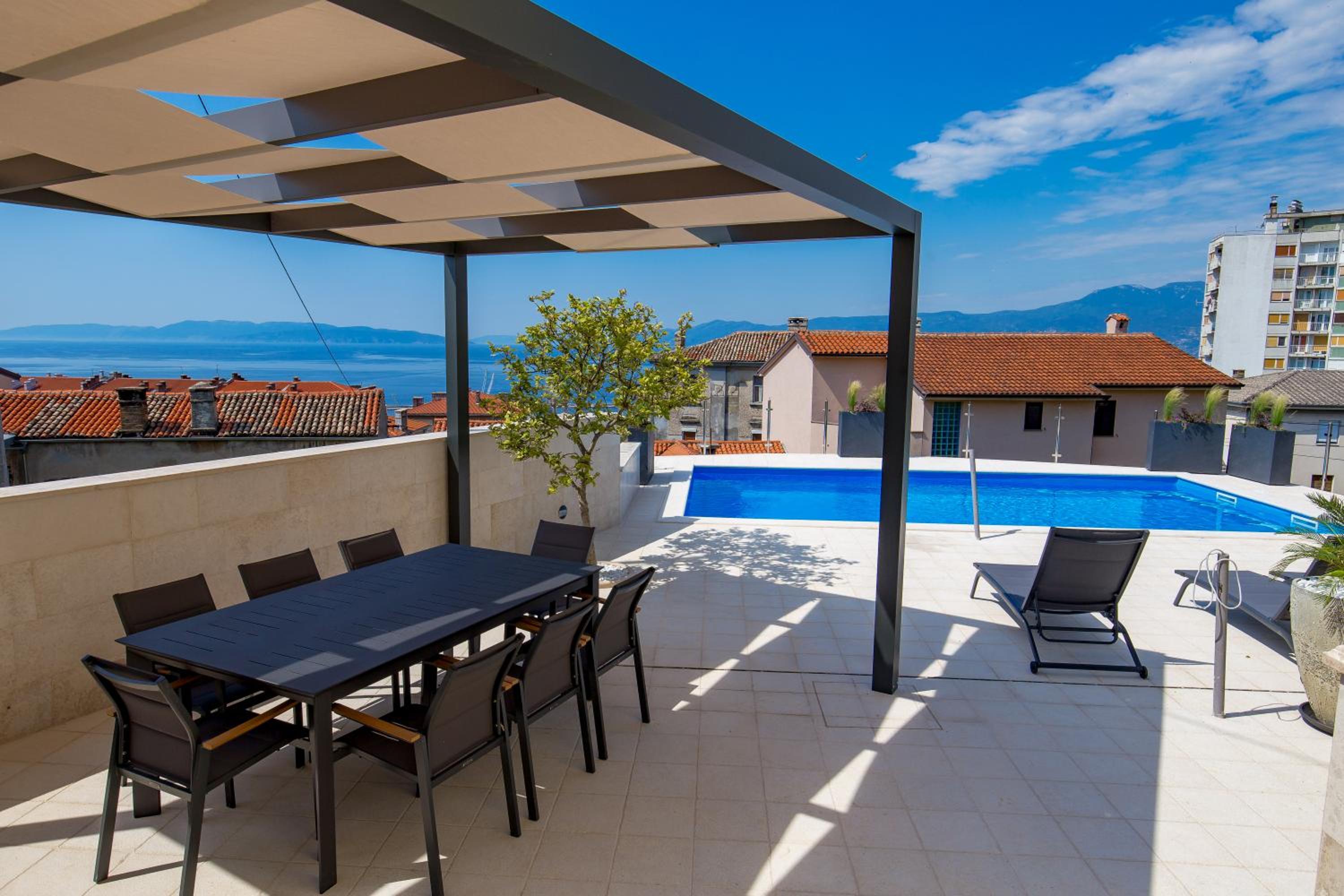 Apartment with Balcony