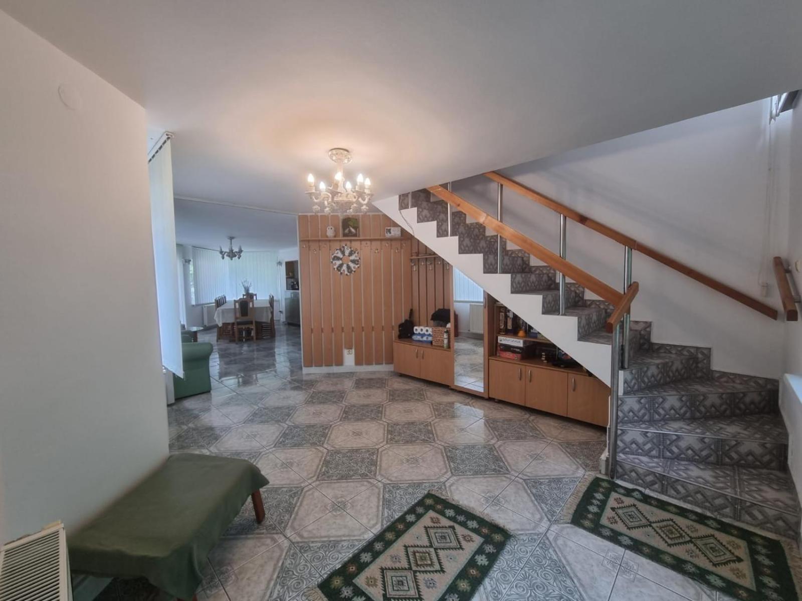 Villa photo 1