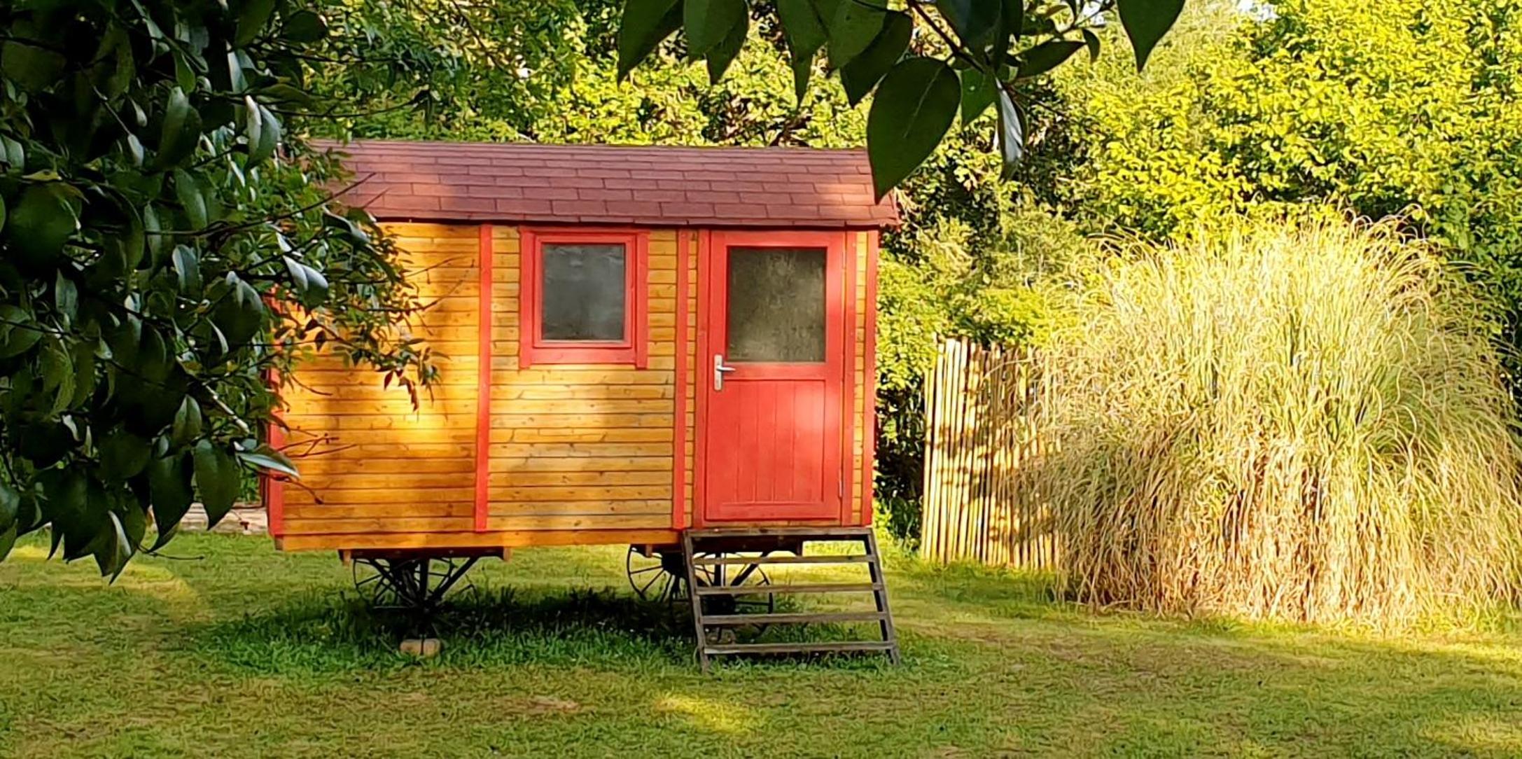 Mobile Home photo 1