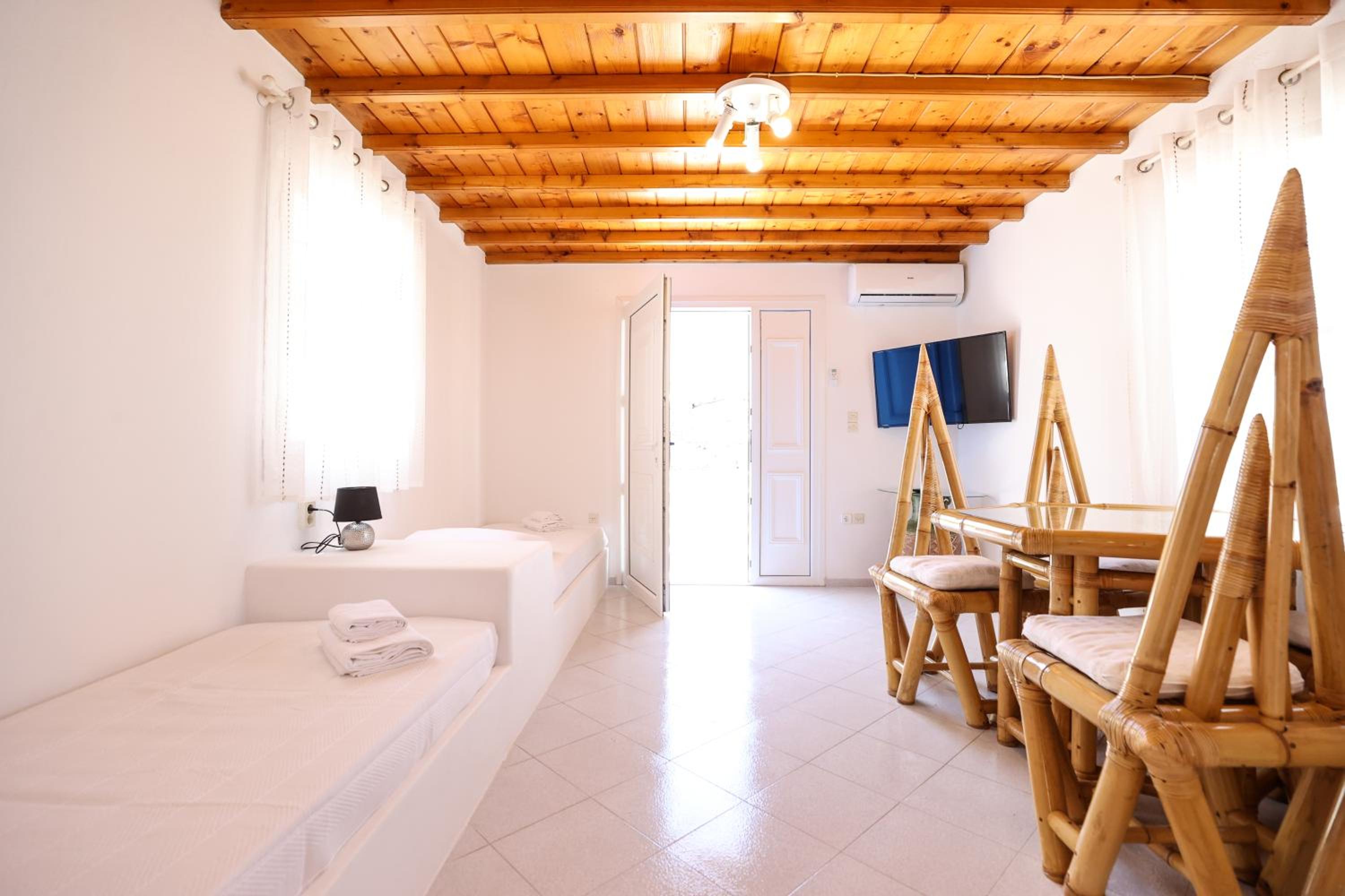 Two-Bedroom Villa photo 3