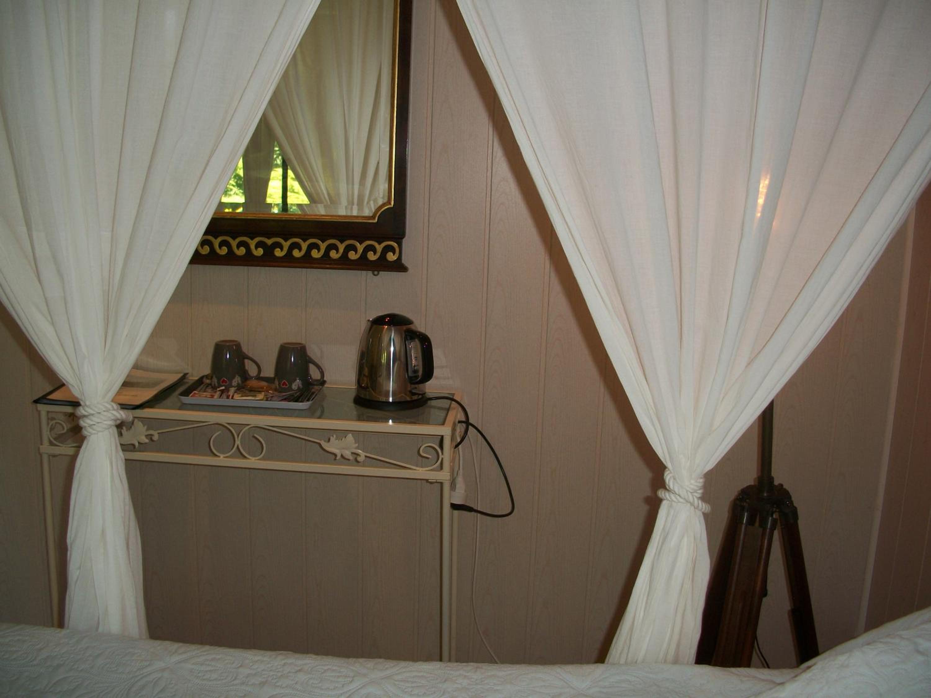 Deluxe Double Room - Garden Side - Photo 2