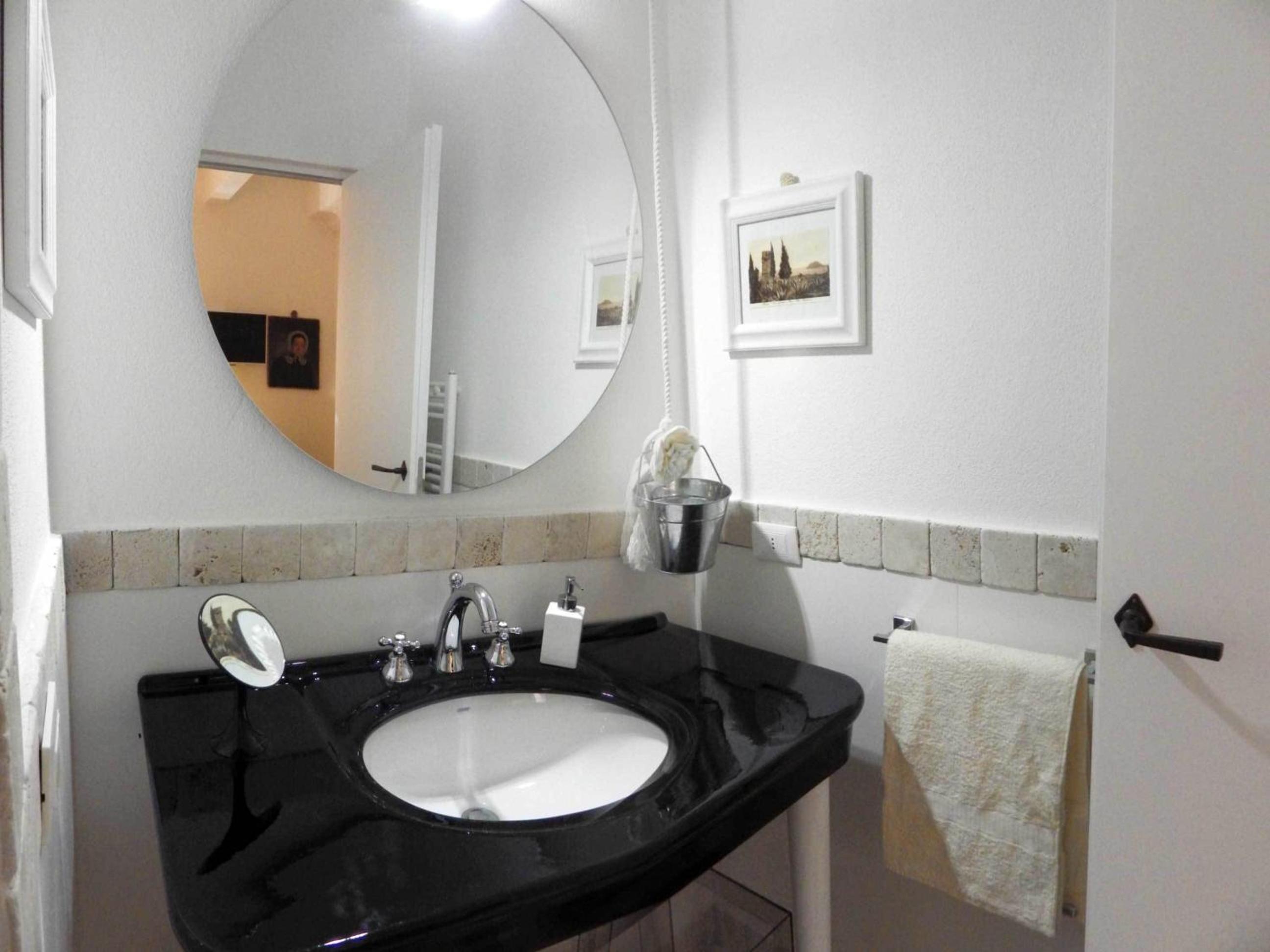 Deluxe Double Room - Photo 6