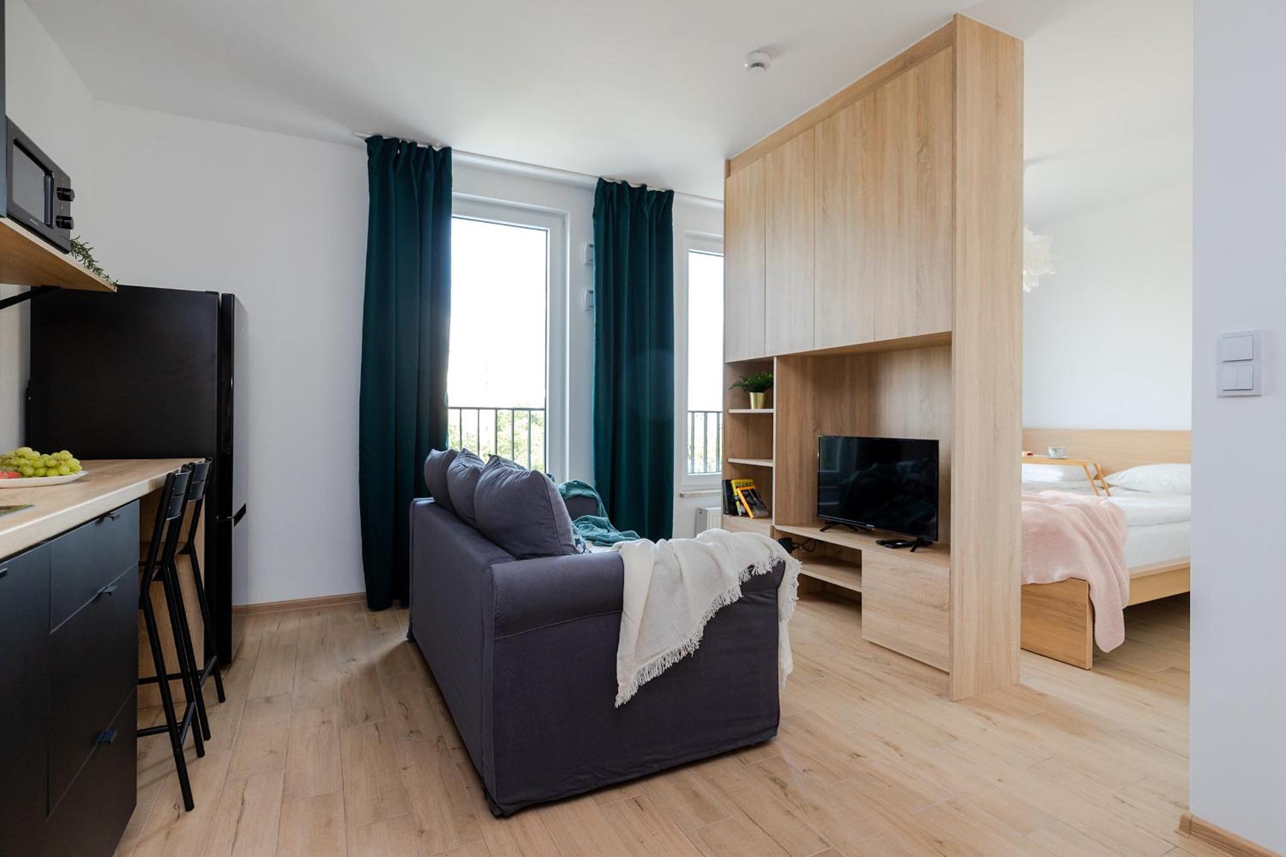 One-Bedroom Apartment