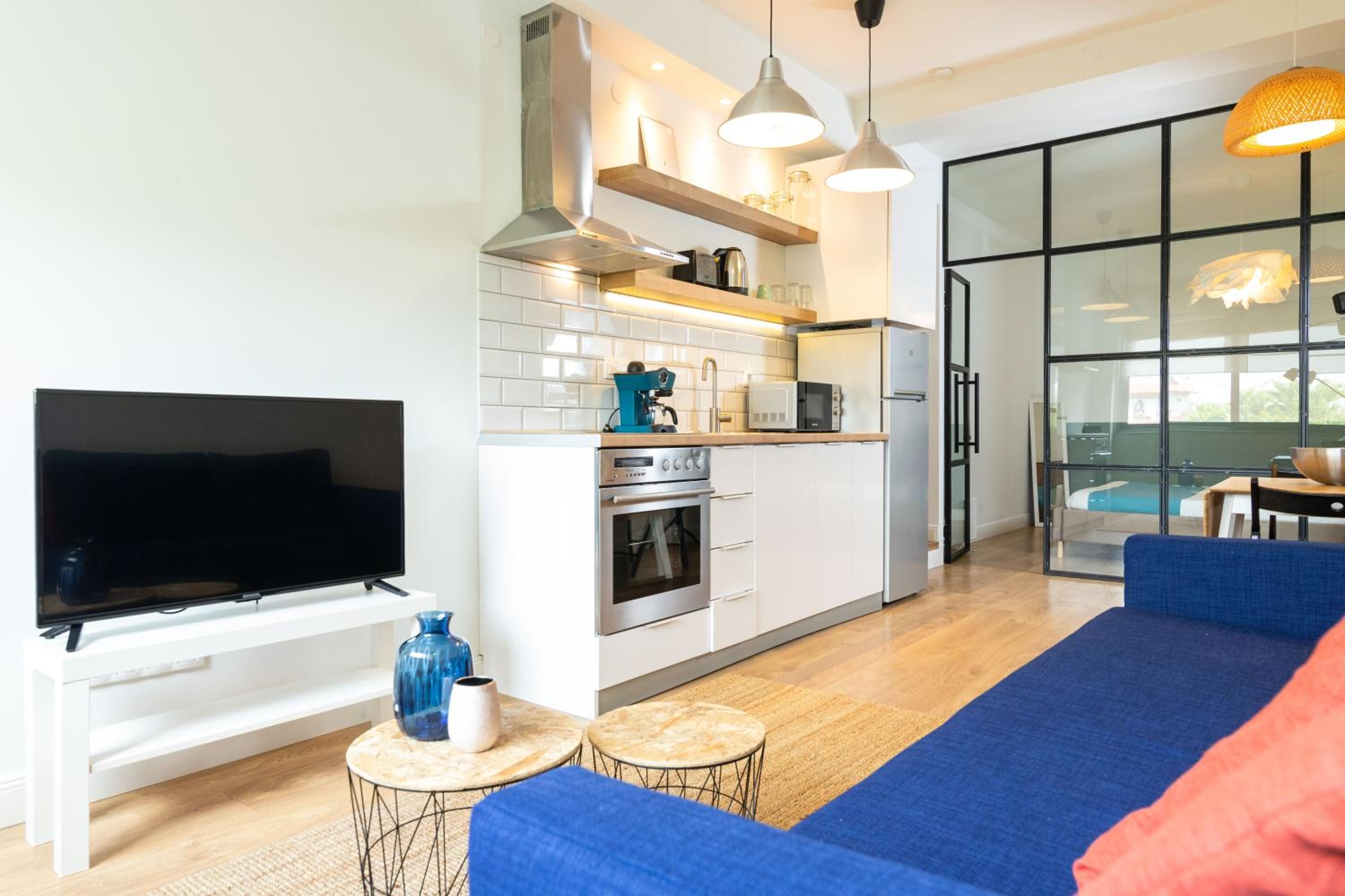 One-Bedroom Apartment