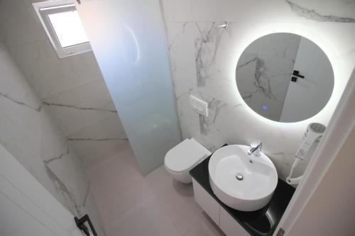 Basic Triple Room