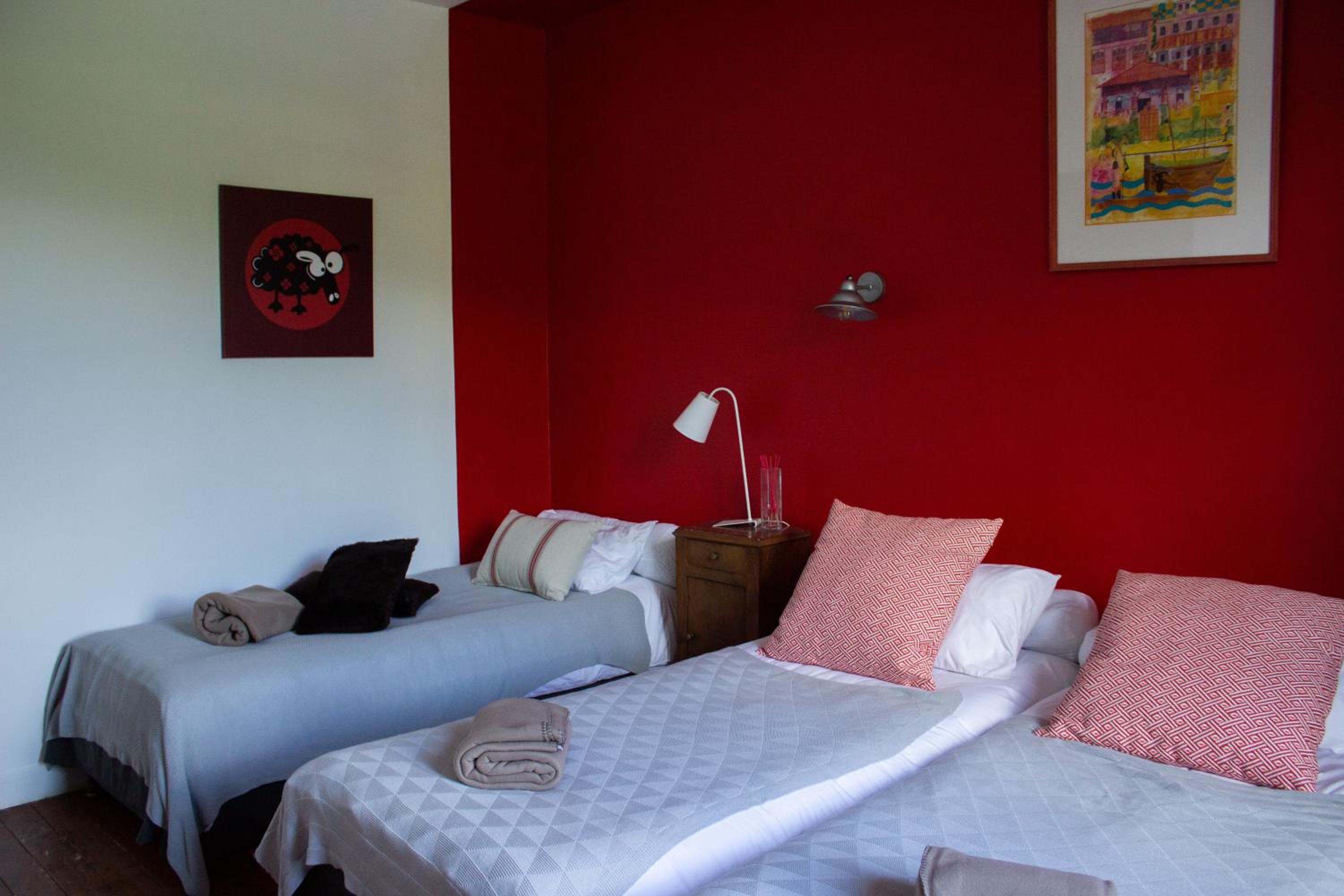 Two-Bedroom Suite - Photo 17