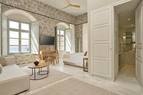 VIP Tower Suite with Private Terrace & Sea View