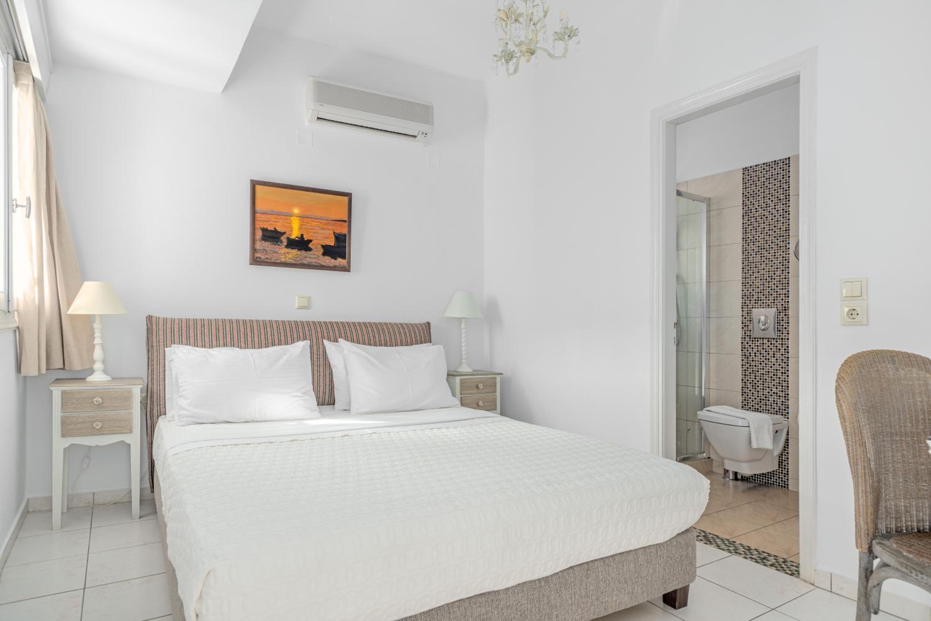 Triple Room with Side Sea View