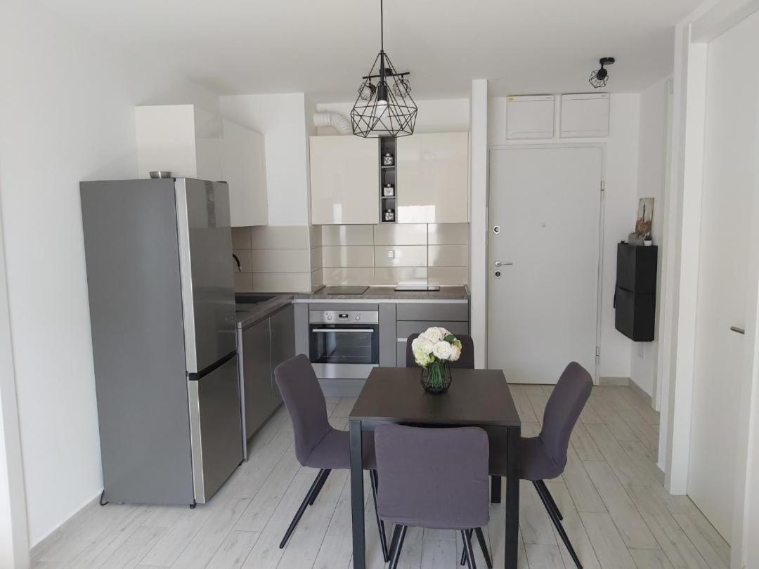 Two-Bedroom Apartment - Photo 14