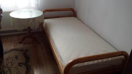 Small Single Room photo 1