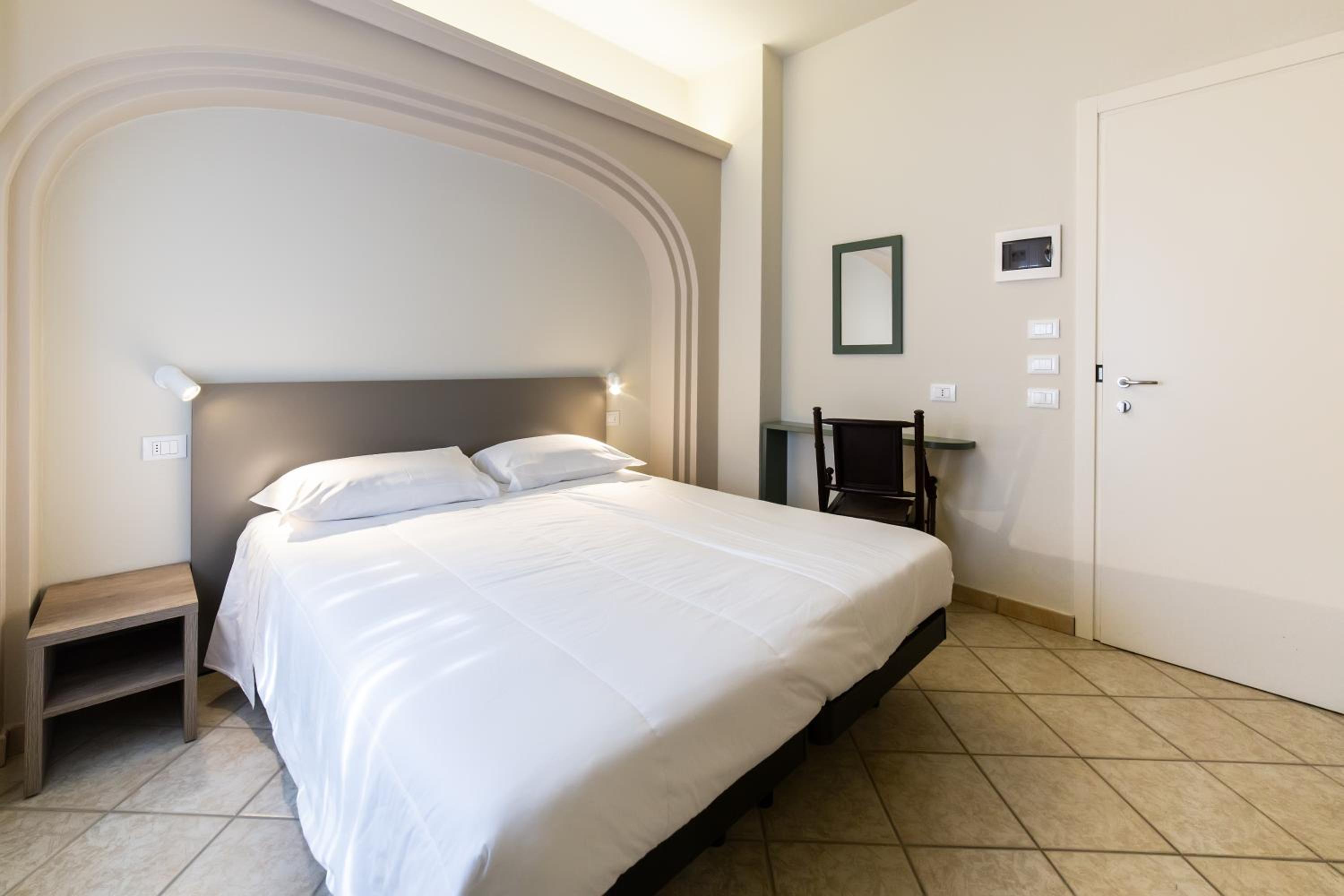 Double or Twin Room - Photo 1