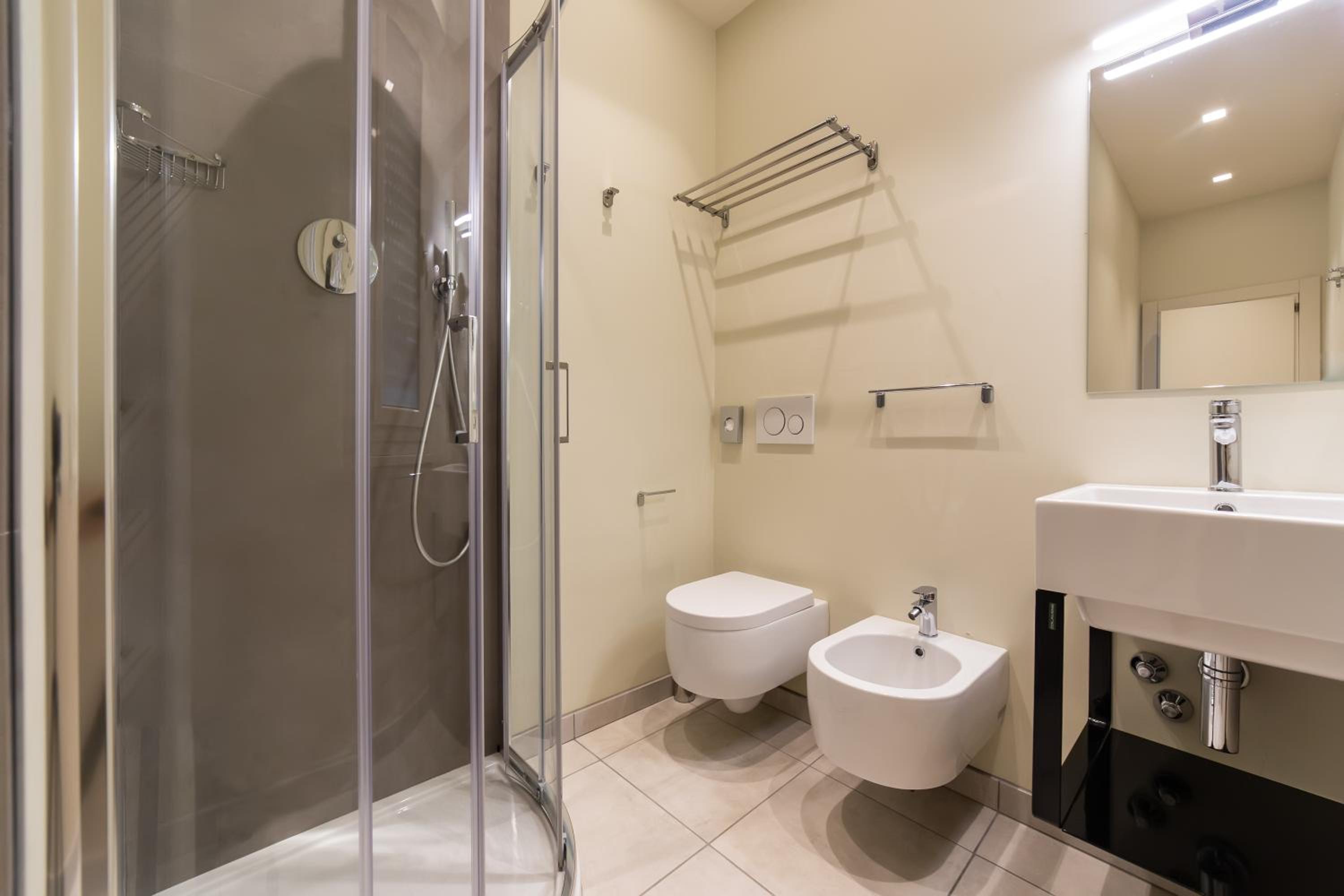 Double or Twin Room - Photo 17