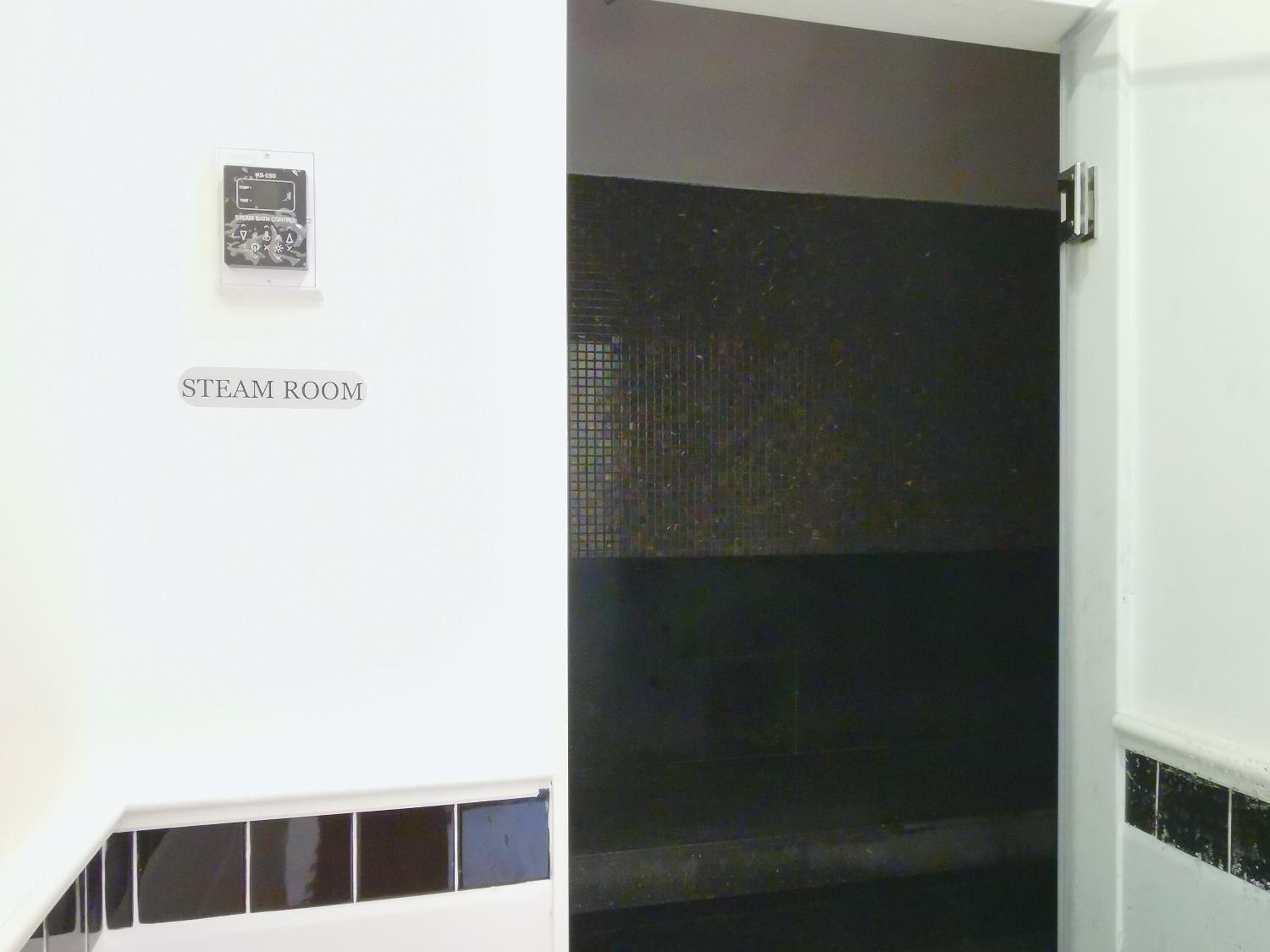 One-Bedroom Apartment - Photo 49