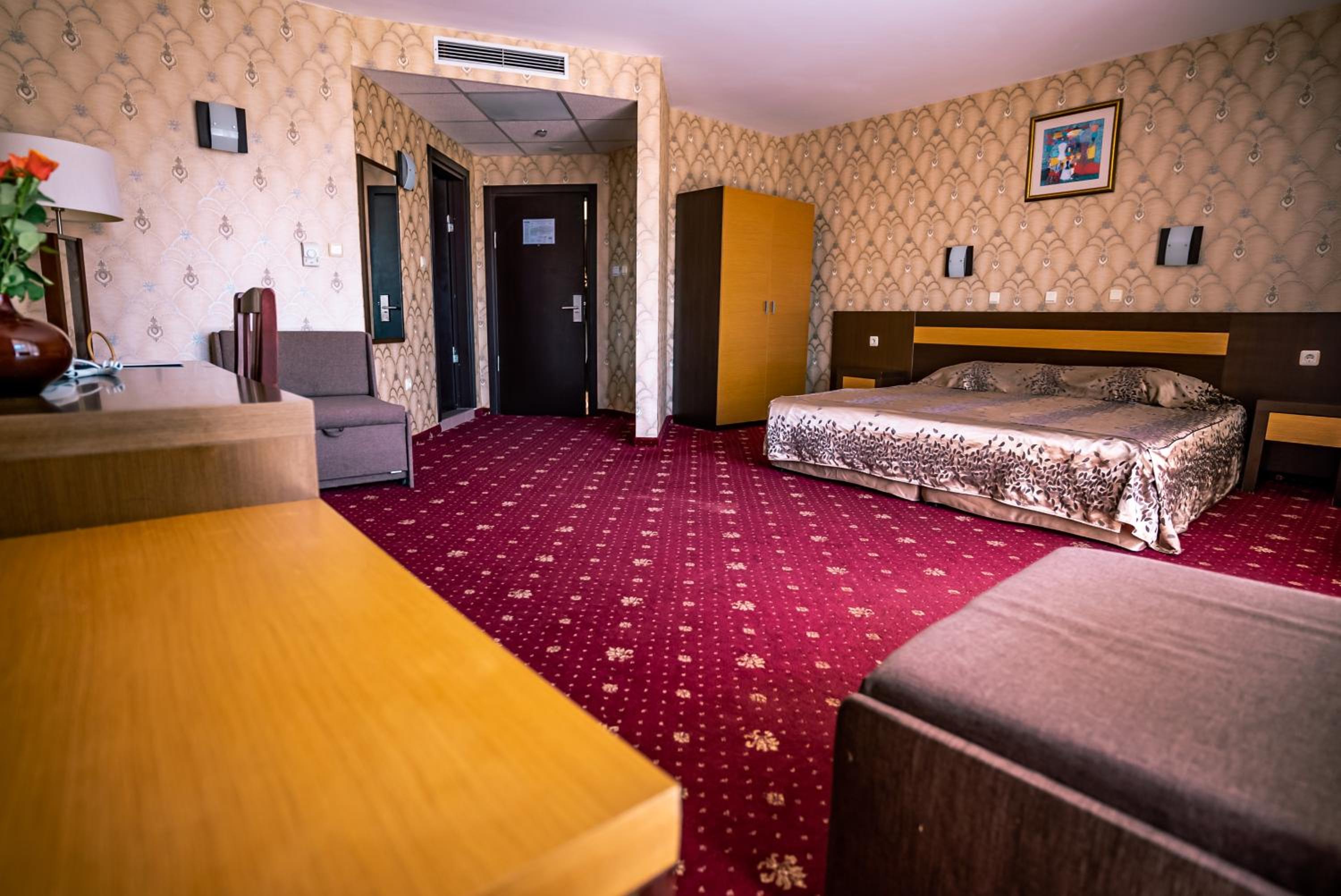 Superior Double Room with Extra Bed - All Inclusive - Photo 3
