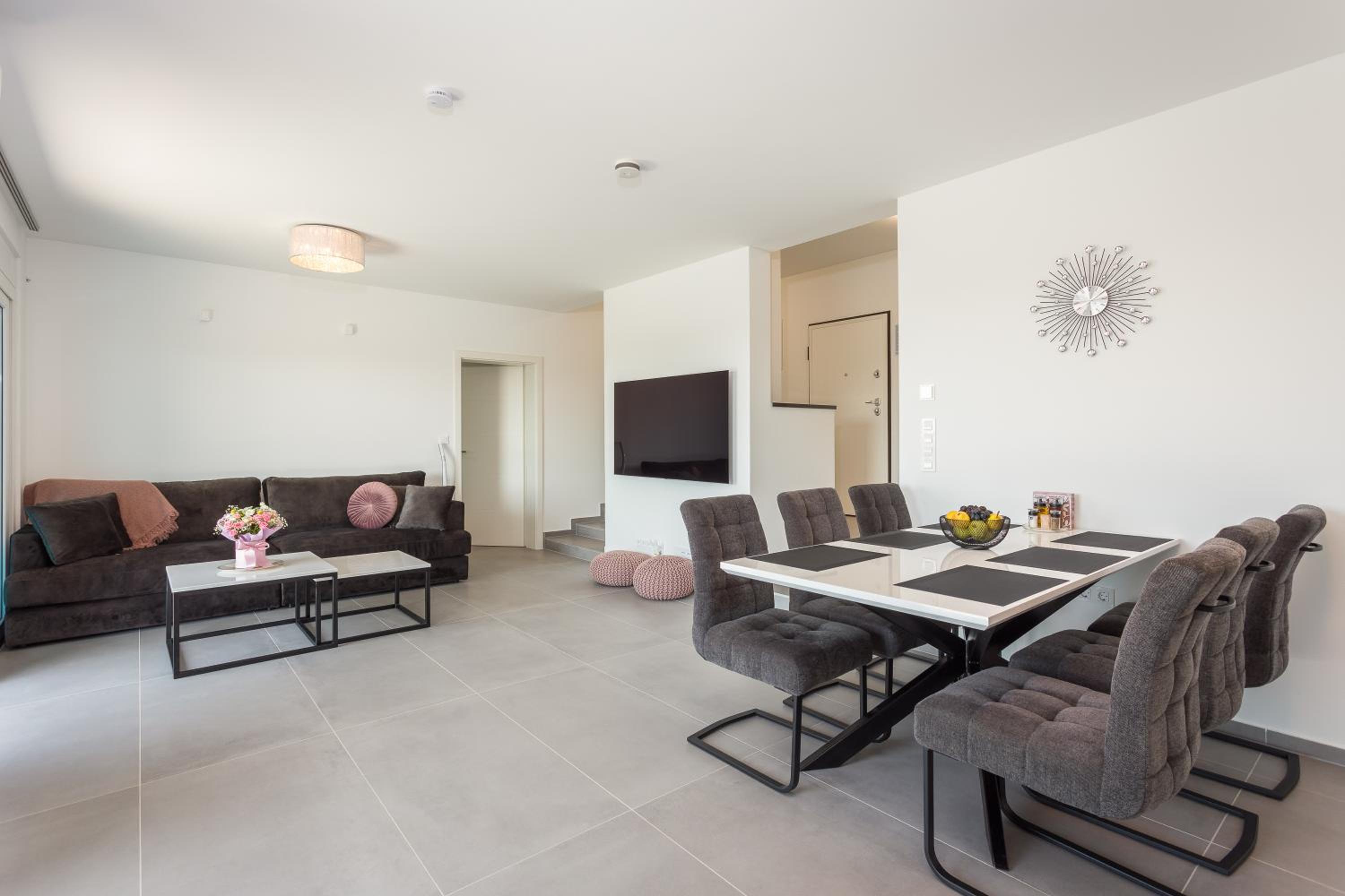 Apartment with Sea View