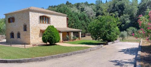 Villa photo 3