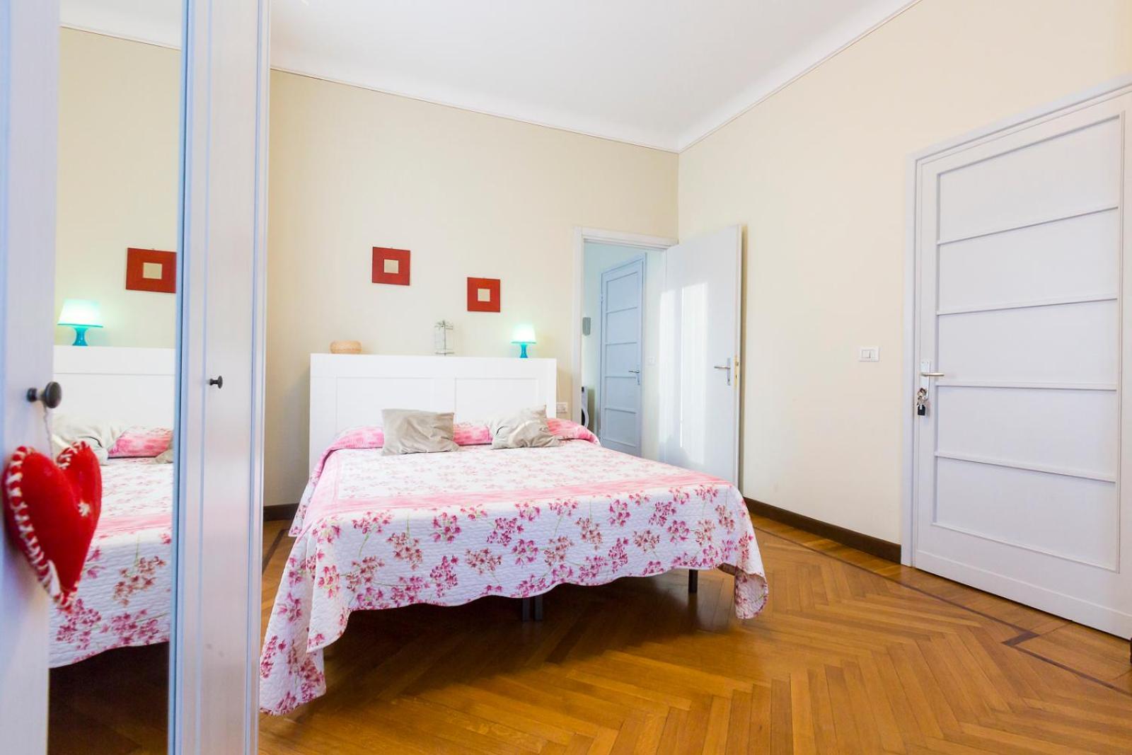 One-Bedroom Apartment with Terrace photo 3
